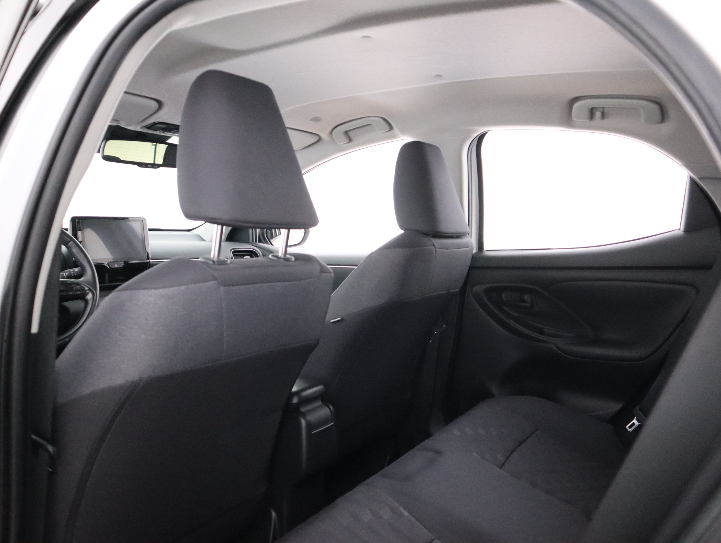 TOYOTA Yaris 2025