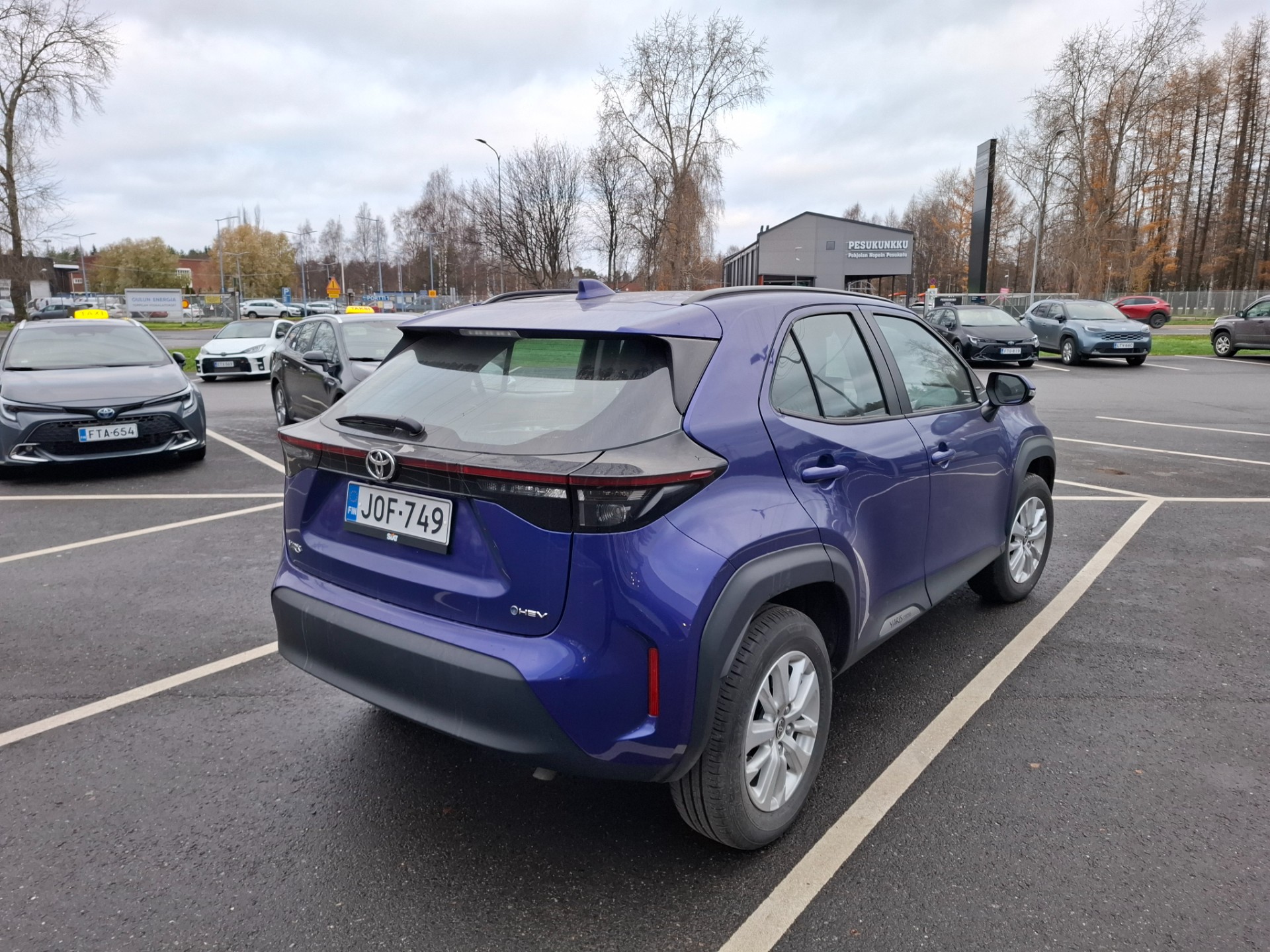 TOYOTA Yaris Cross 2025