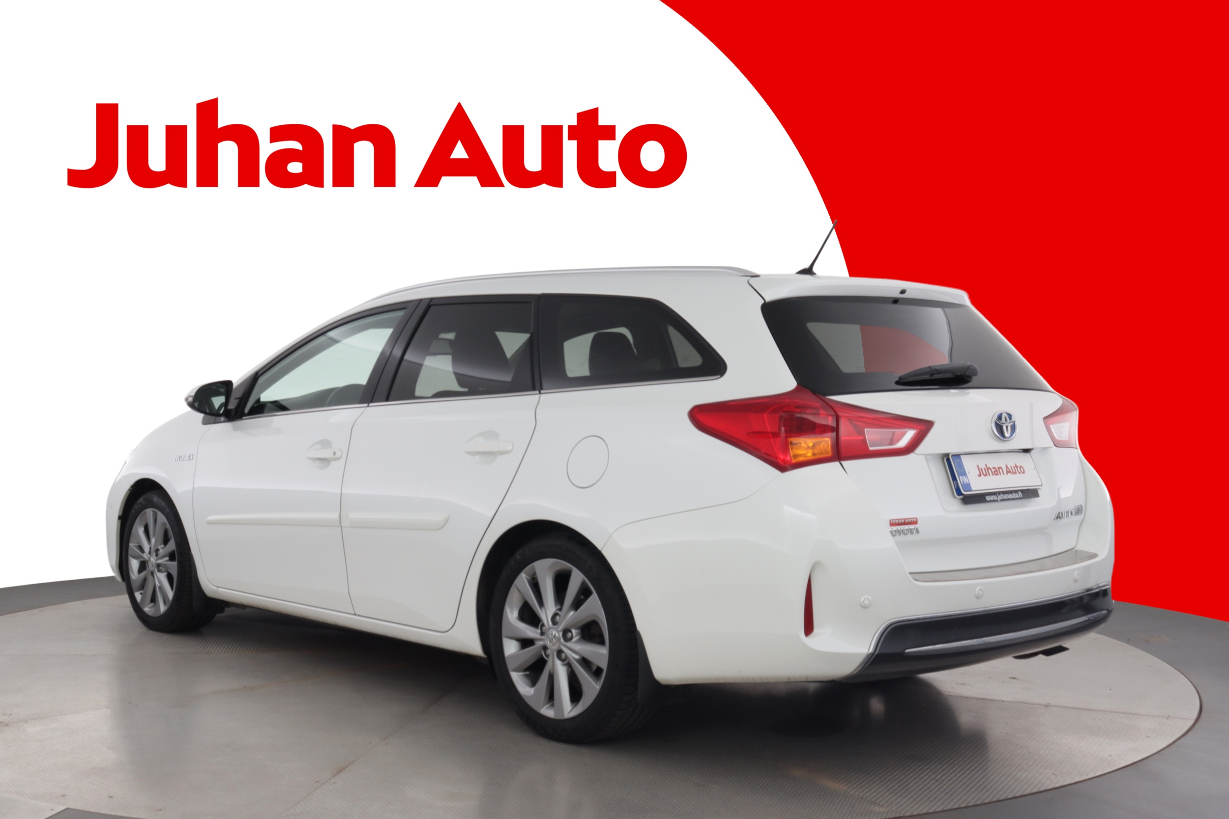 TOYOTA Auris 2014