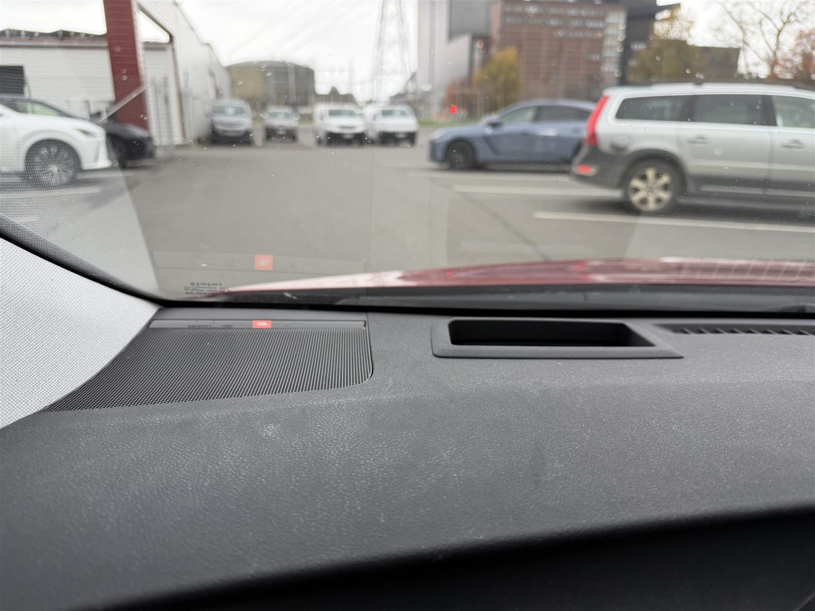TOYOTA Prius 2016