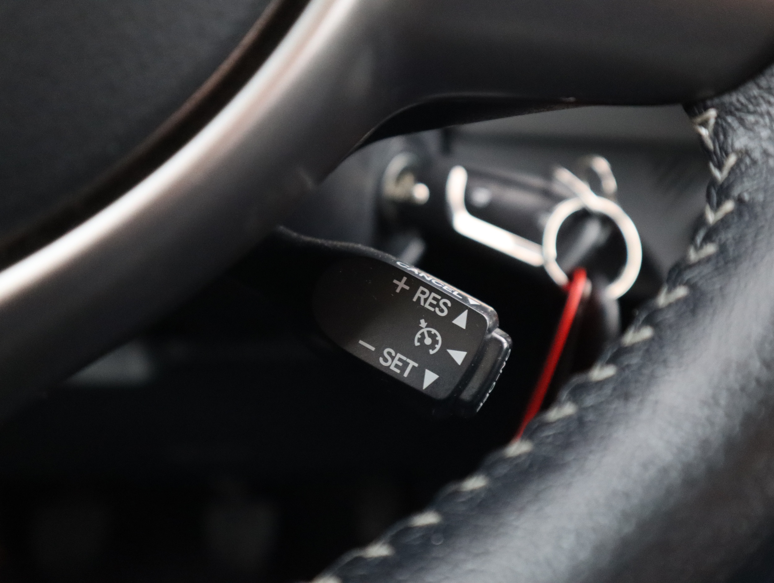 TOYOTA Yaris 2016