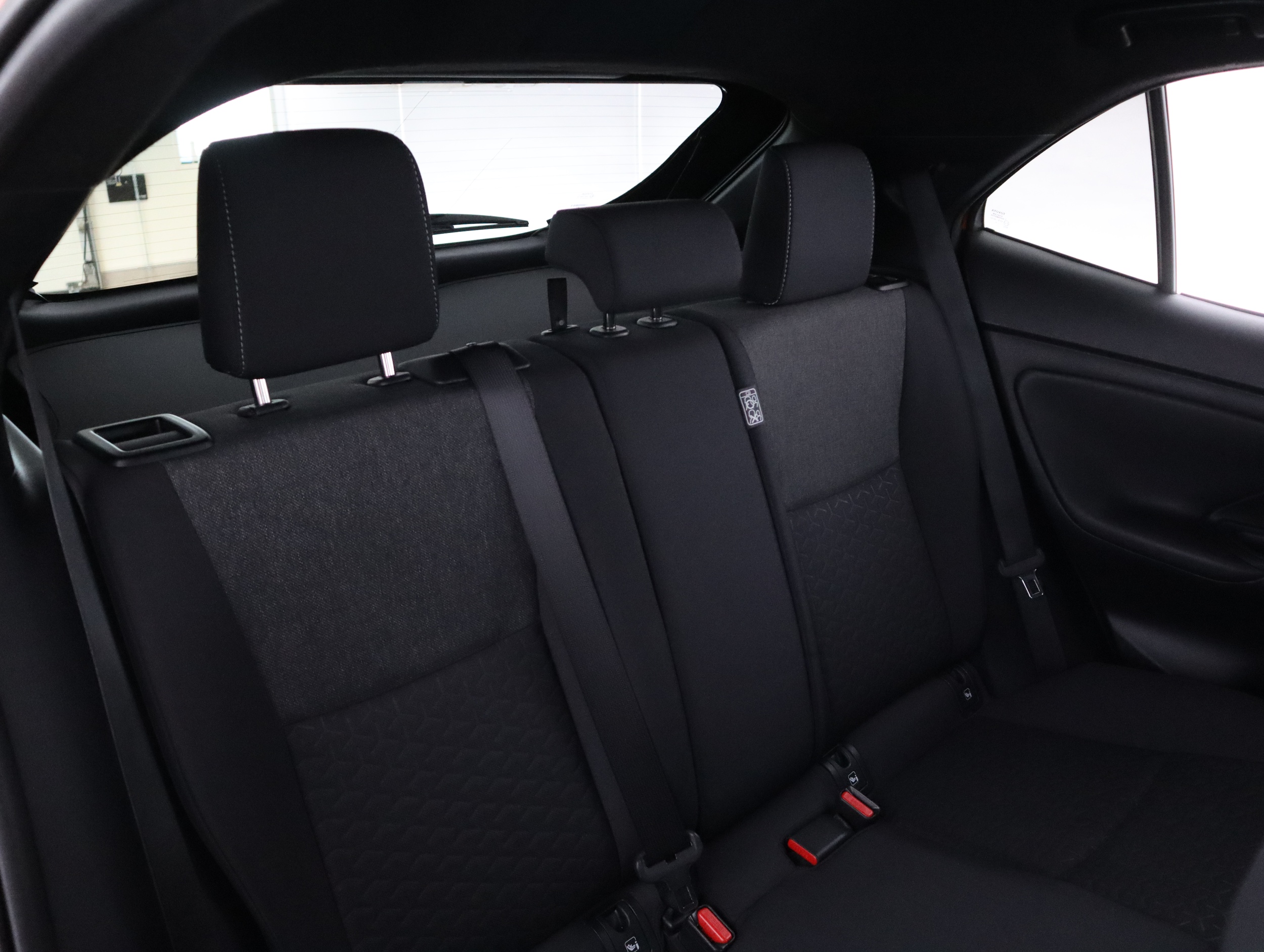 TOYOTA Yaris Cross 2023