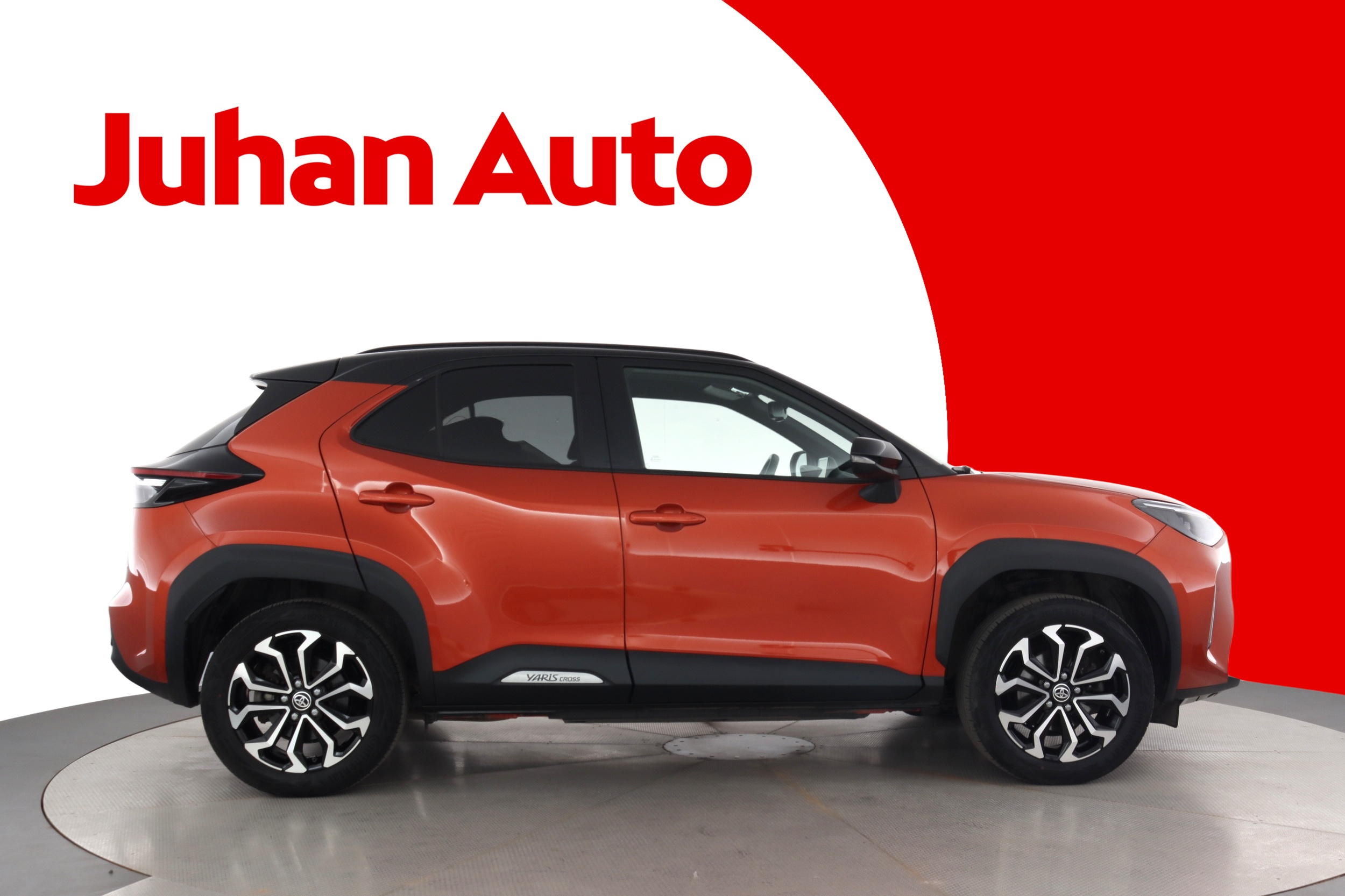 TOYOTA Yaris Cross 2023