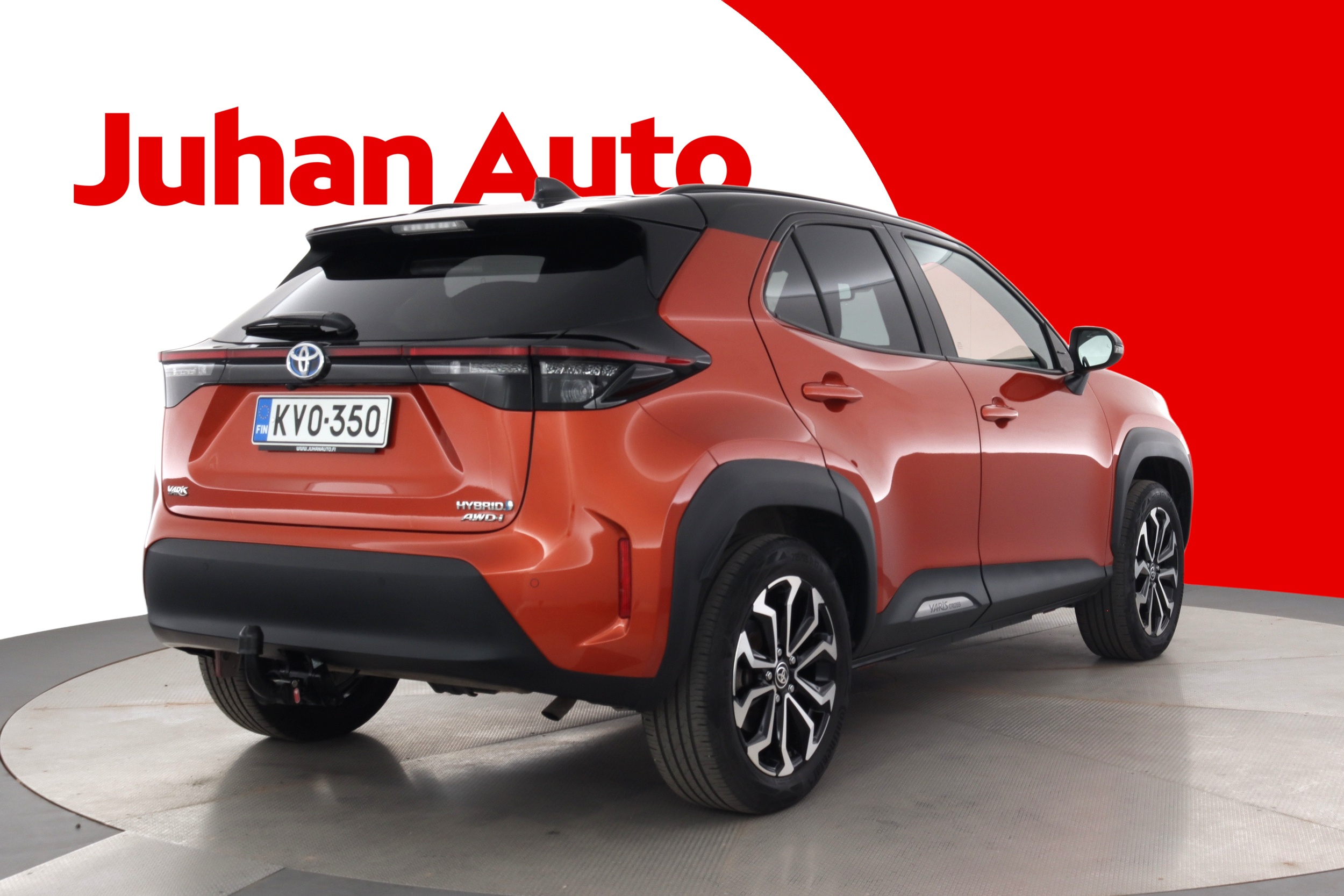 TOYOTA Yaris Cross 2023