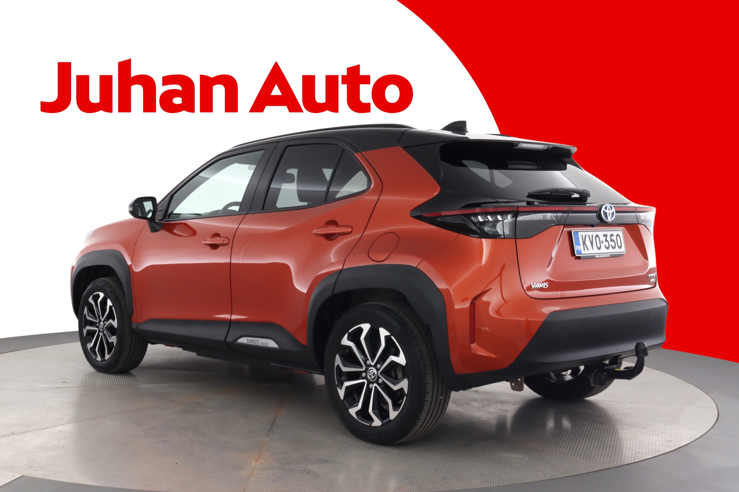 TOYOTA Yaris Cross 2023