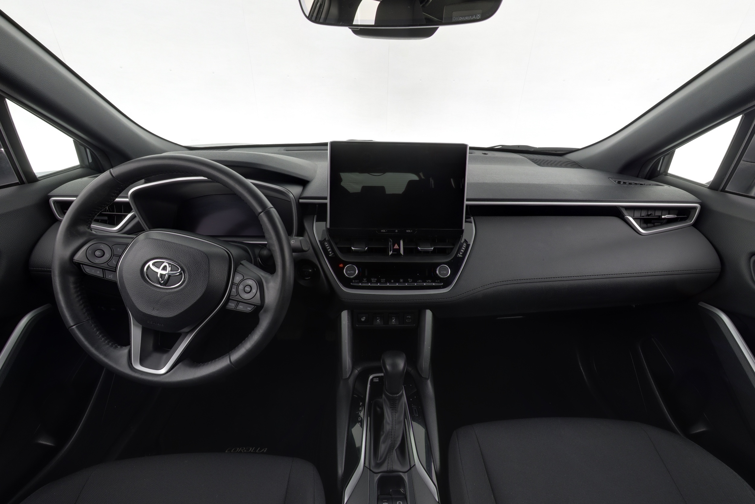 TOYOTA Corolla Cross 2024