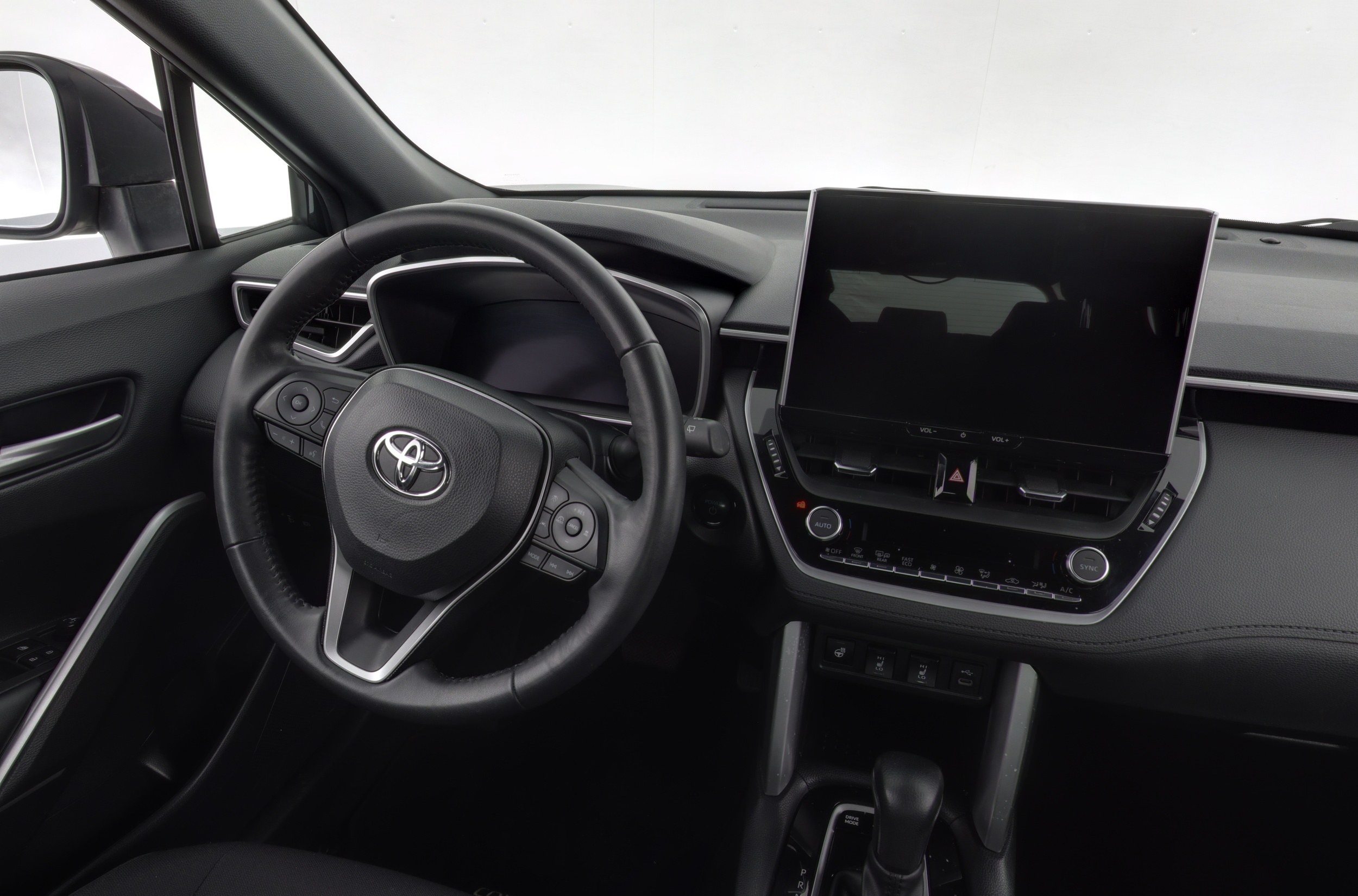 TOYOTA Corolla Cross 2024