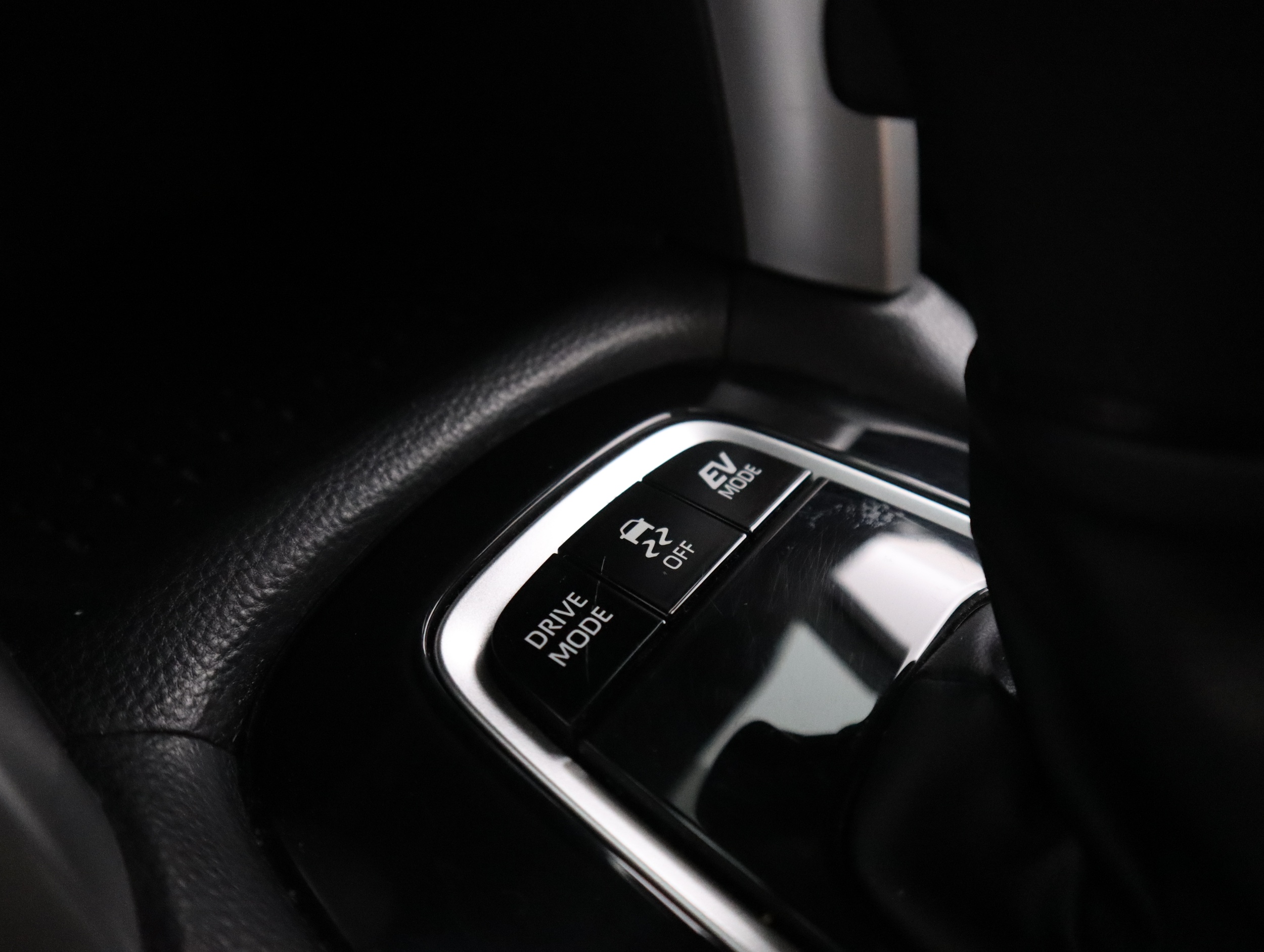 TOYOTA Corolla Cross 2024