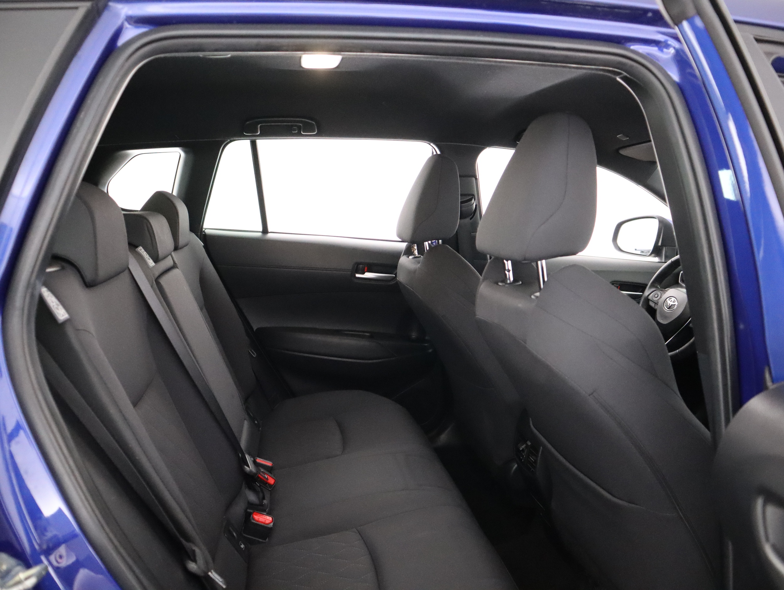 TOYOTA Corolla Cross 2024
