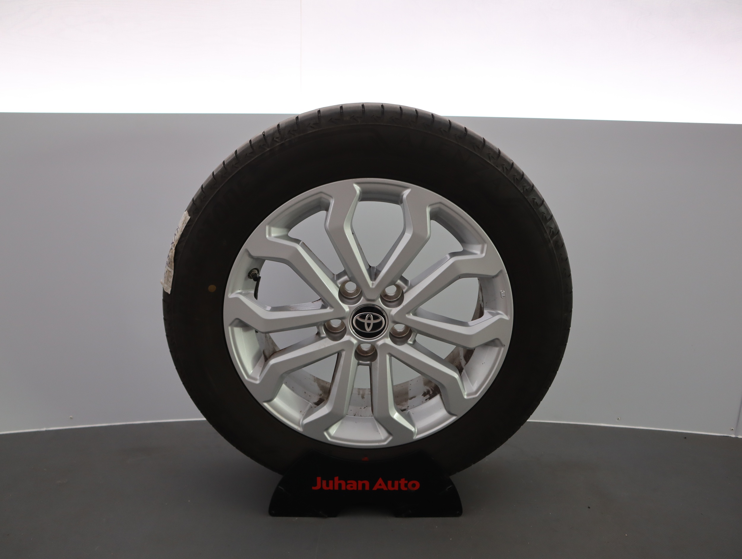 TOYOTA Corolla Cross 2024