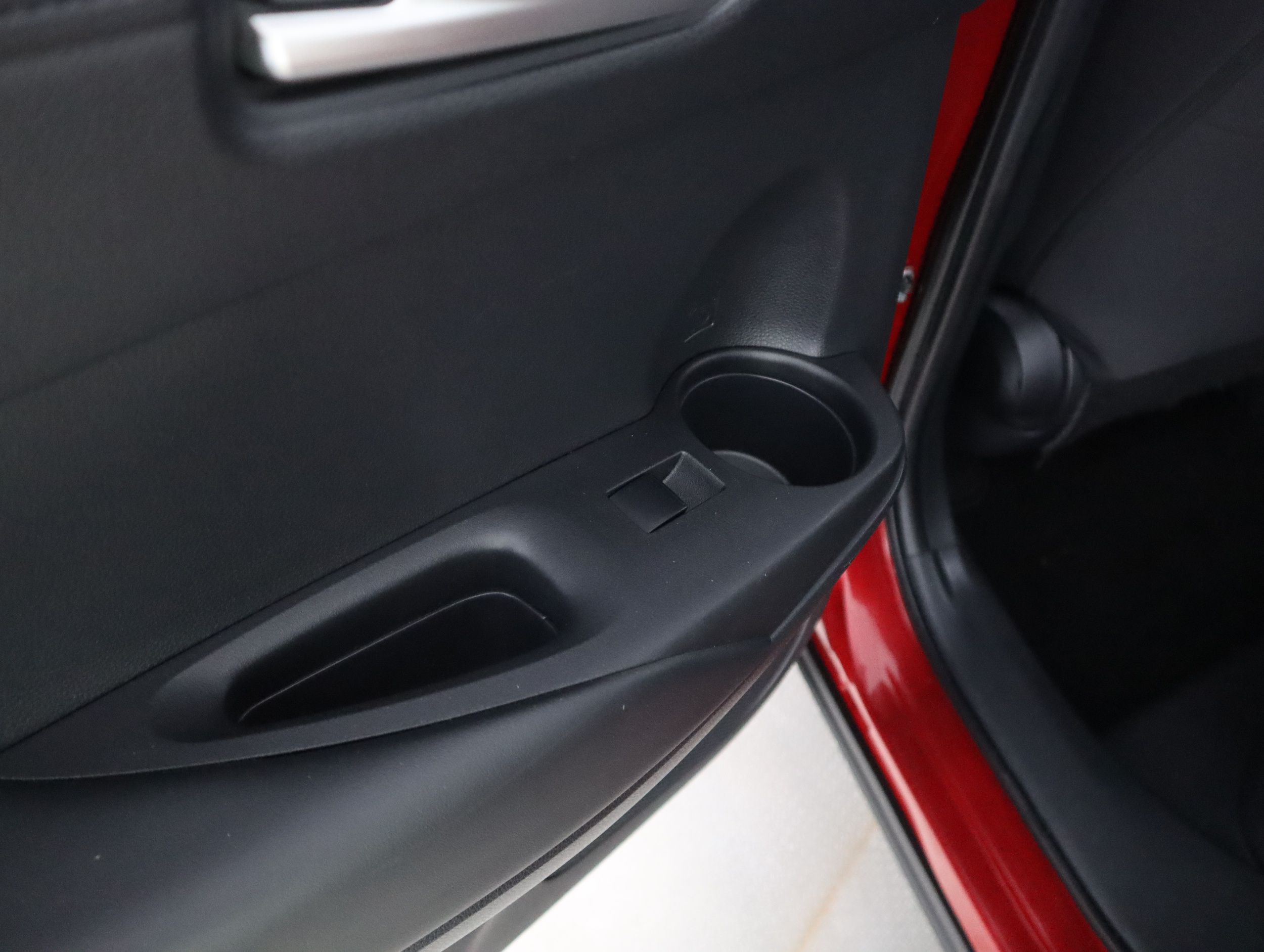 TOYOTA Corolla Cross 2024