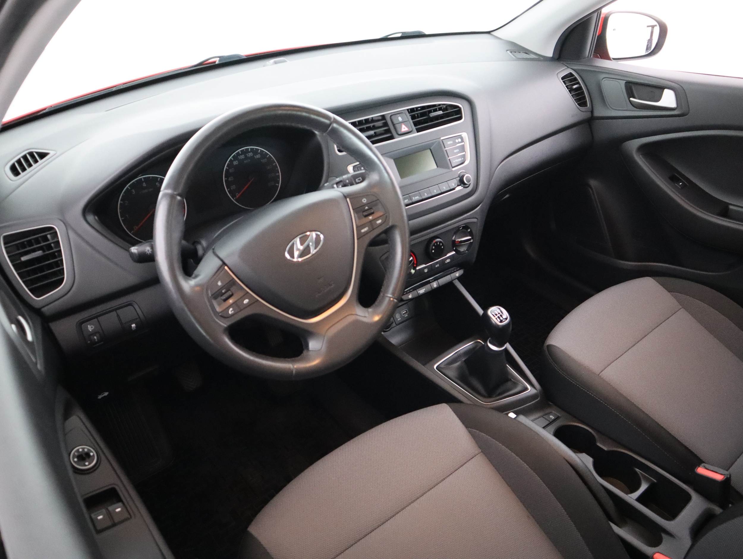 HYUNDAI i20 Hatchback 2019