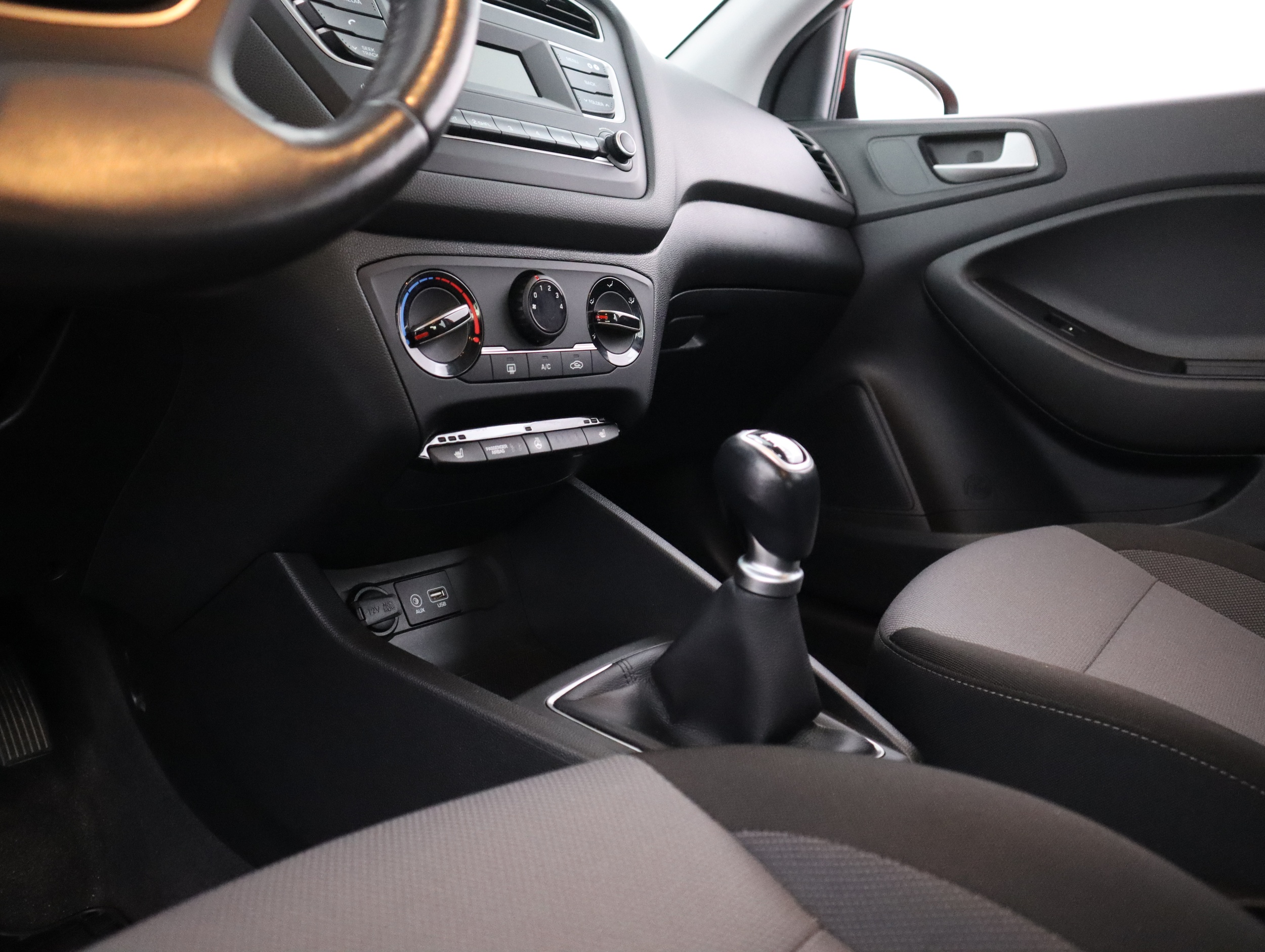 HYUNDAI i20 Hatchback 2019