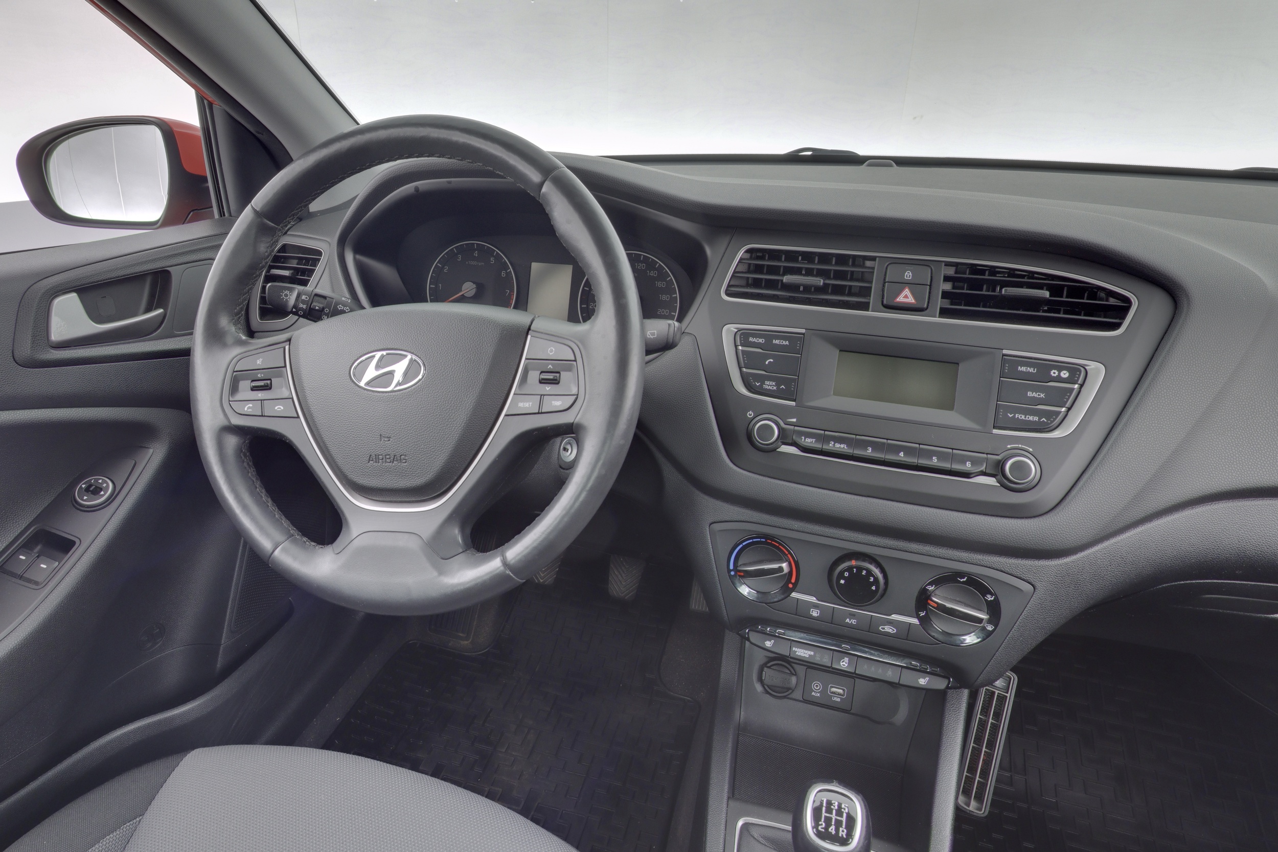 HYUNDAI i20 Hatchback 2019