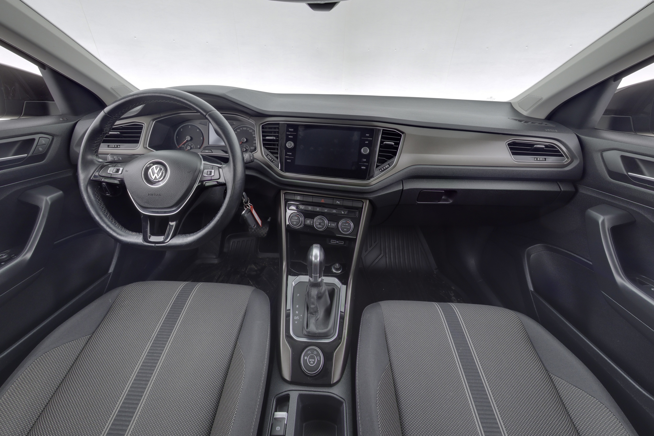 VOLKSWAGEN T-Roc 2018