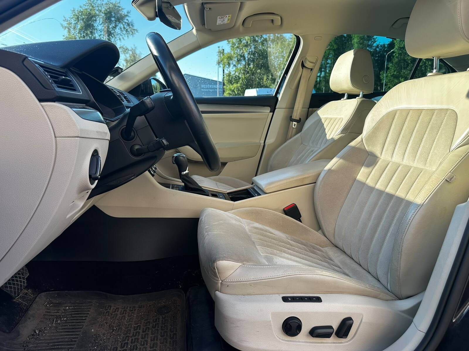 SKODA SUPERB 2018