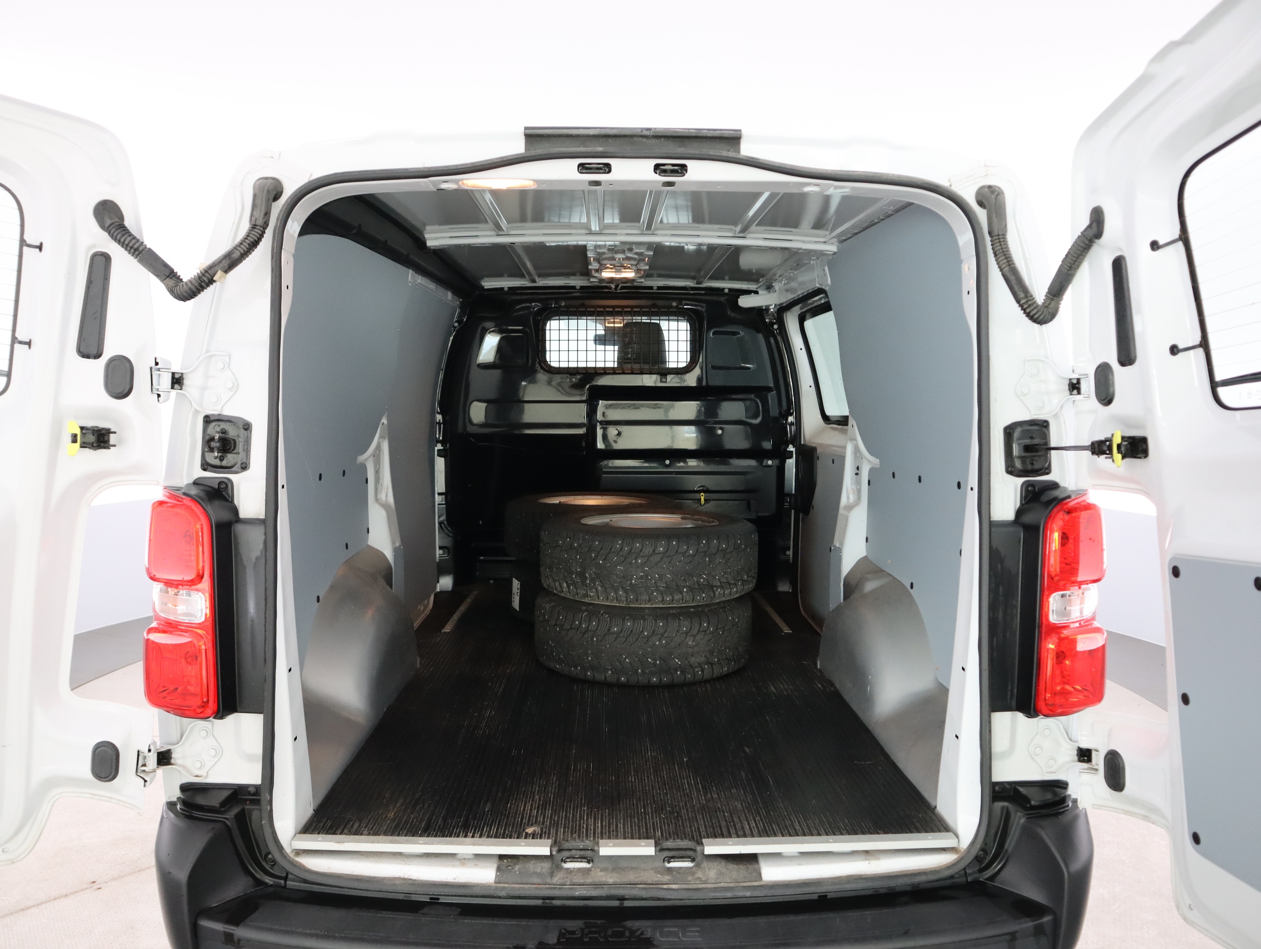Toyota Proace 2024