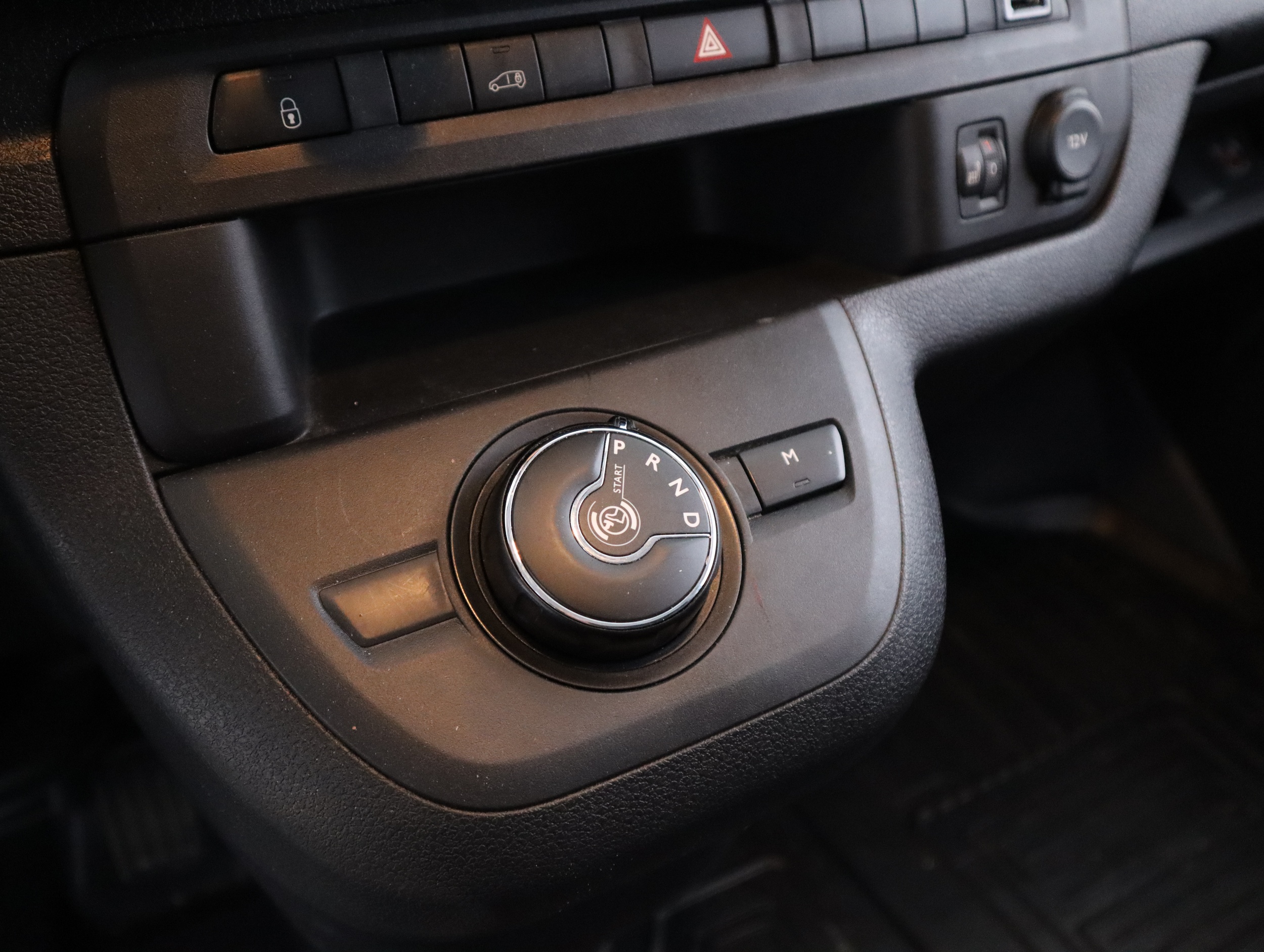 Toyota Proace 2024