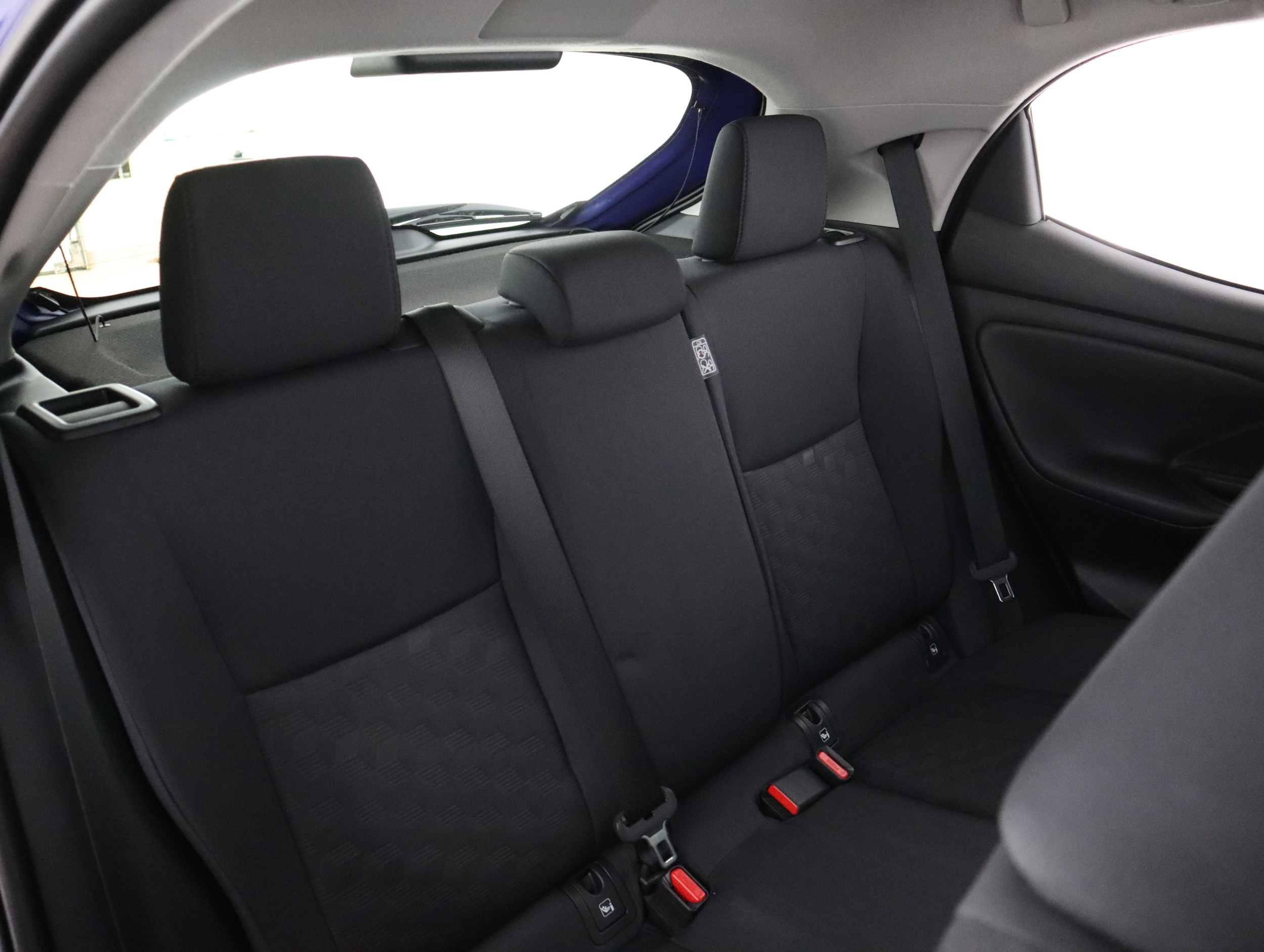 TOYOTA Yaris 2025