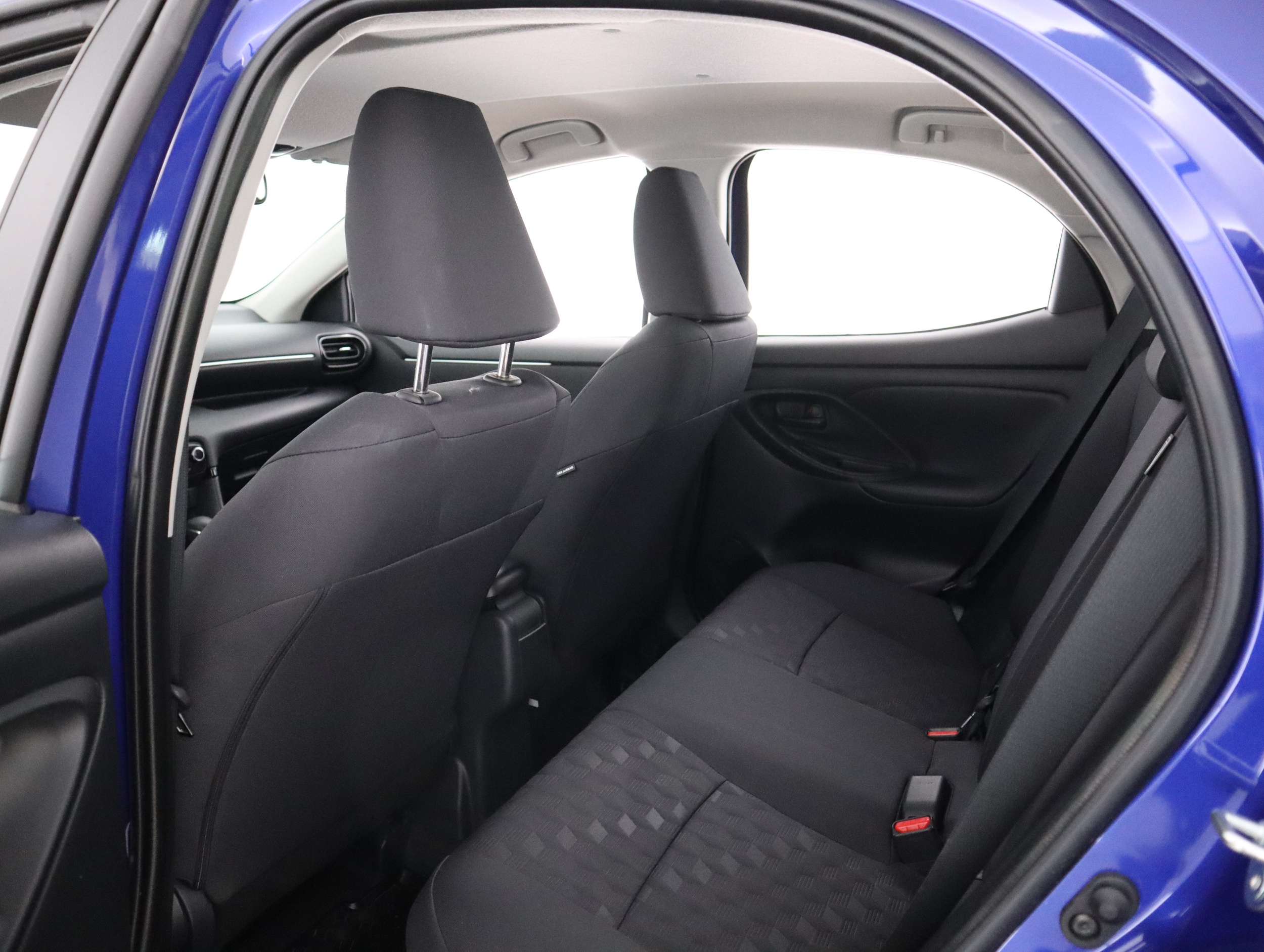 TOYOTA Yaris 2025