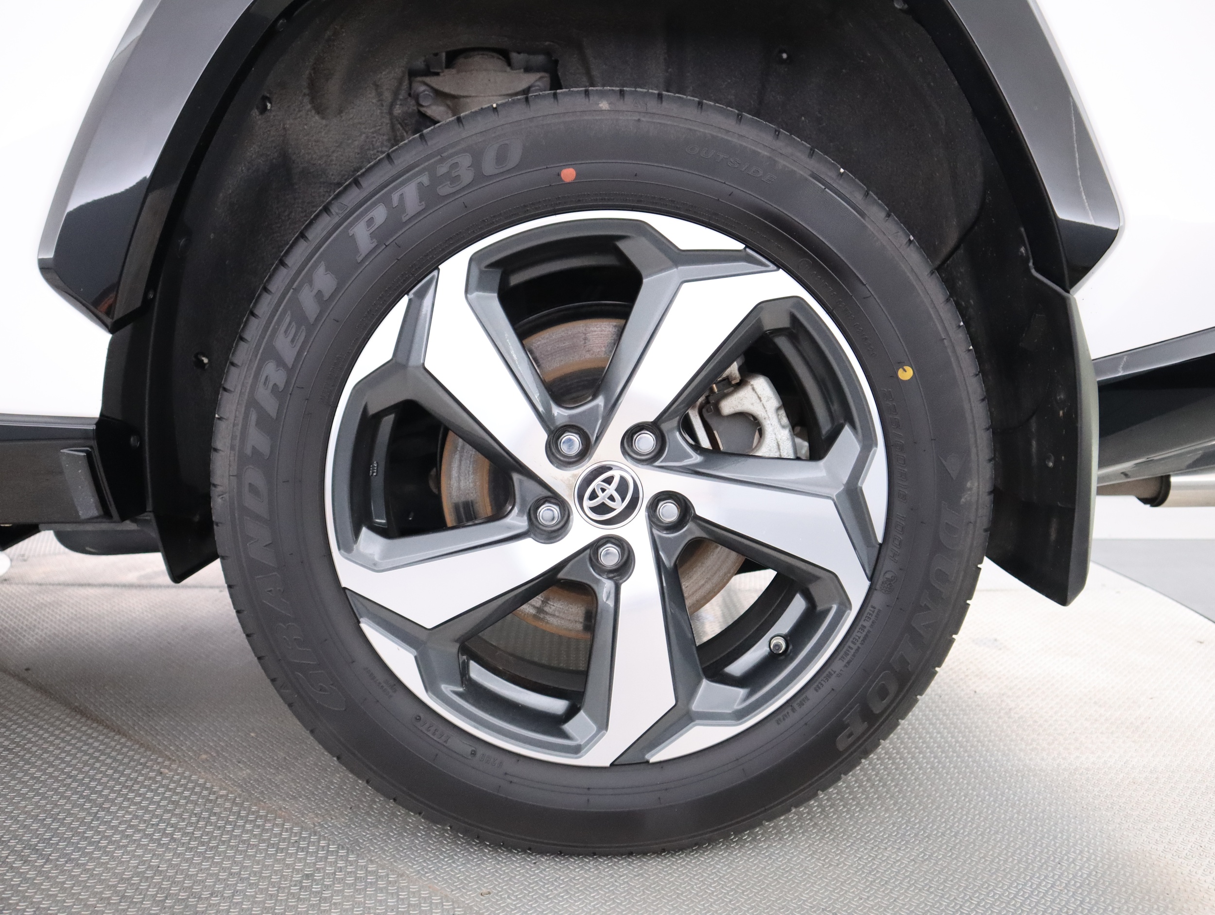 TOYOTA RAV4 Plug-in 2025