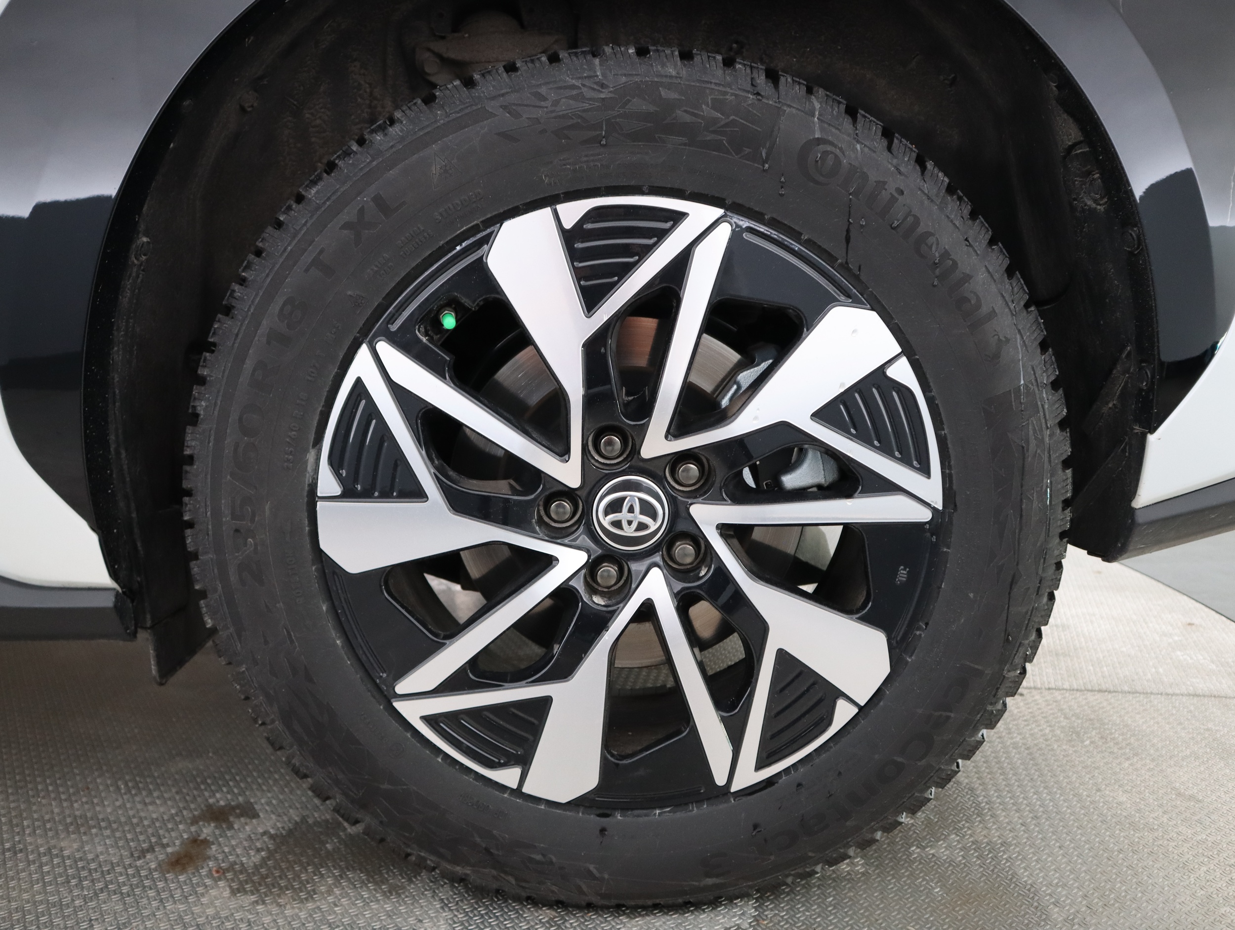 Toyota bZ4X 2025