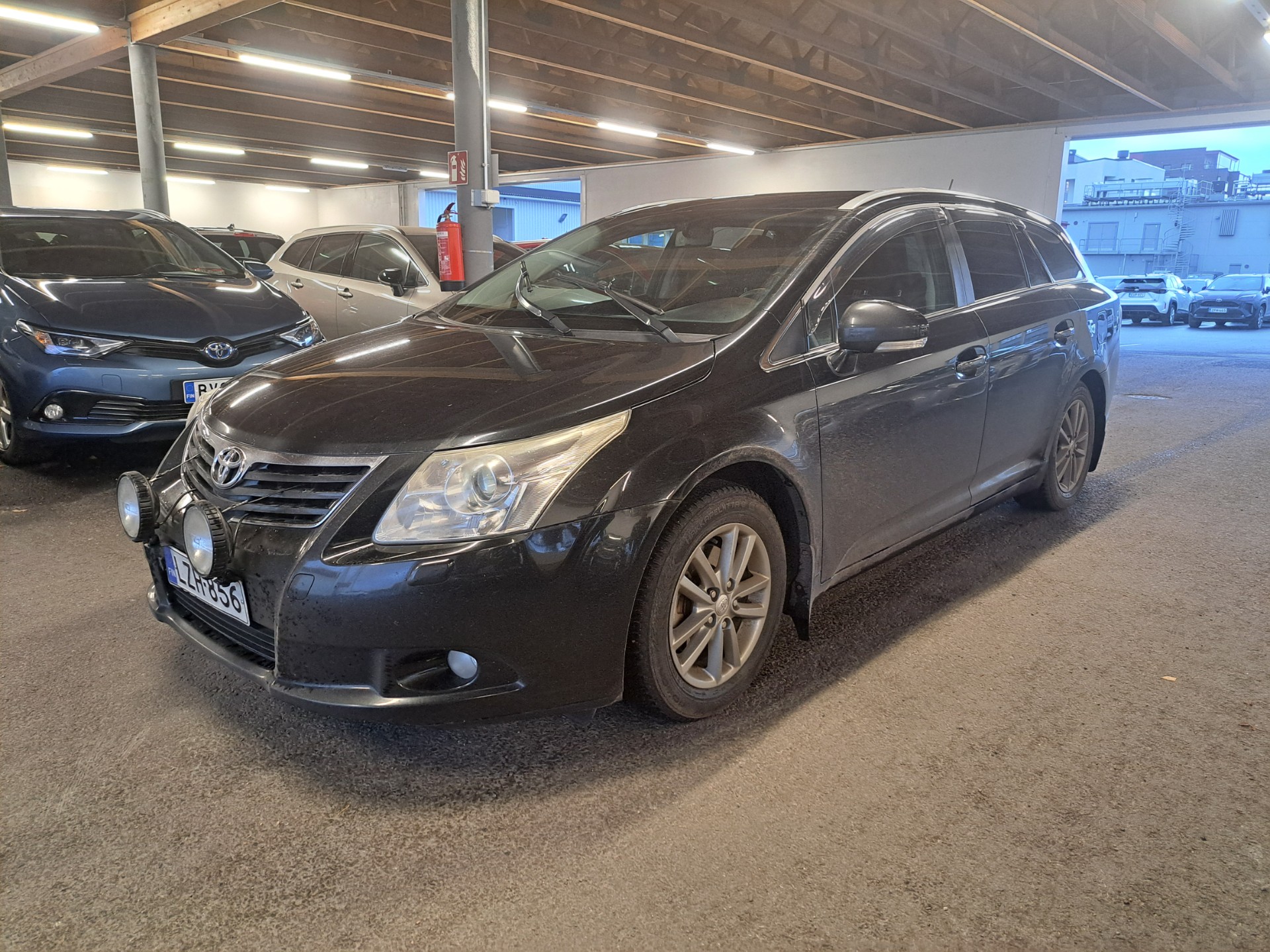 TOYOTA Avensis 2011