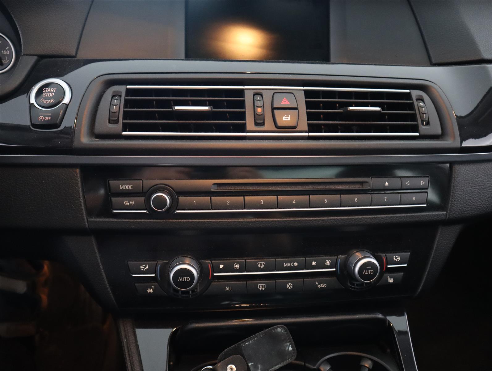 BMW 530 2012