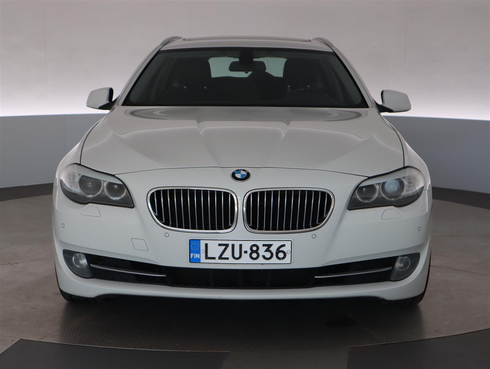 BMW 530 2012