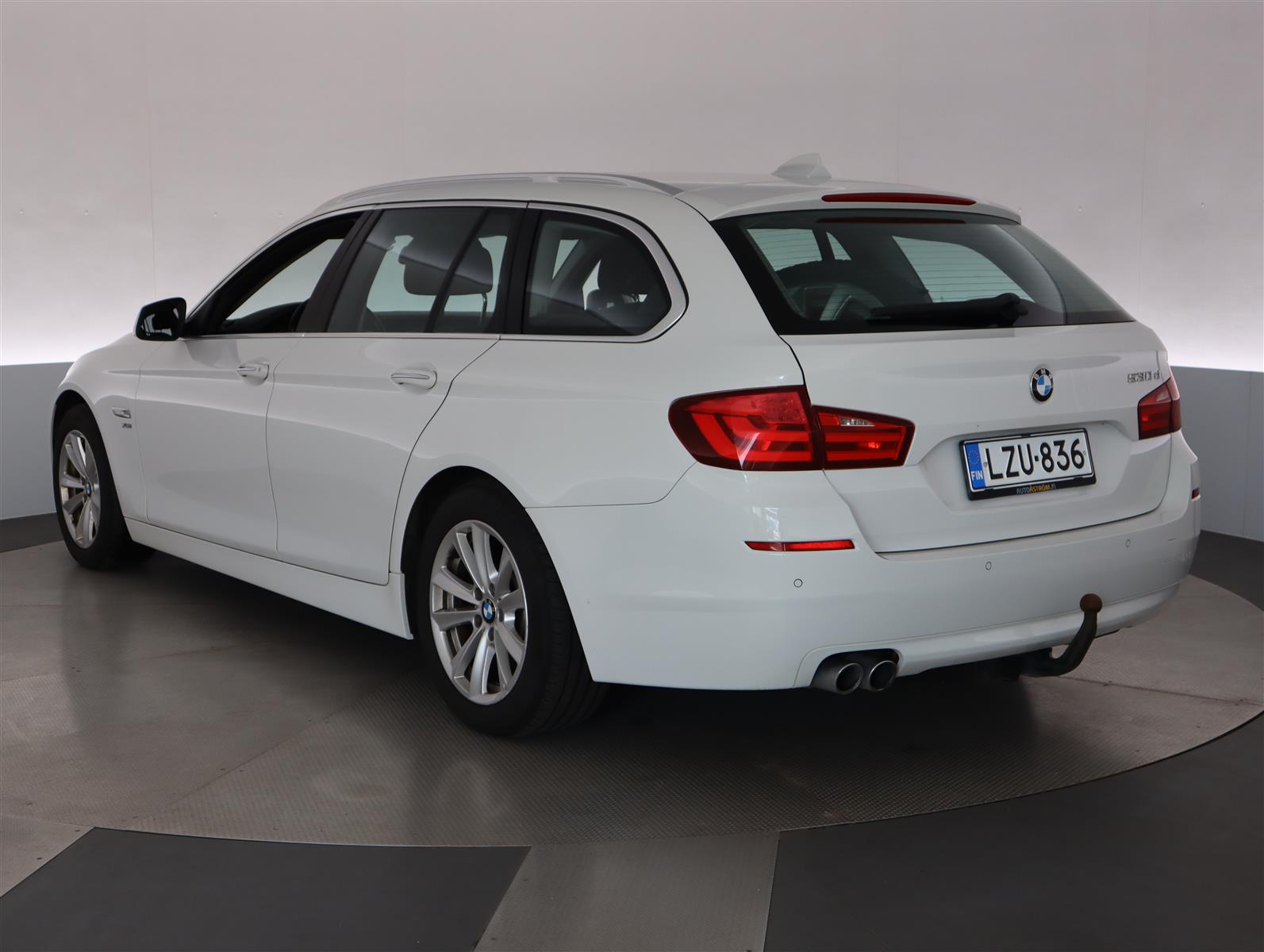 BMW 530 2012