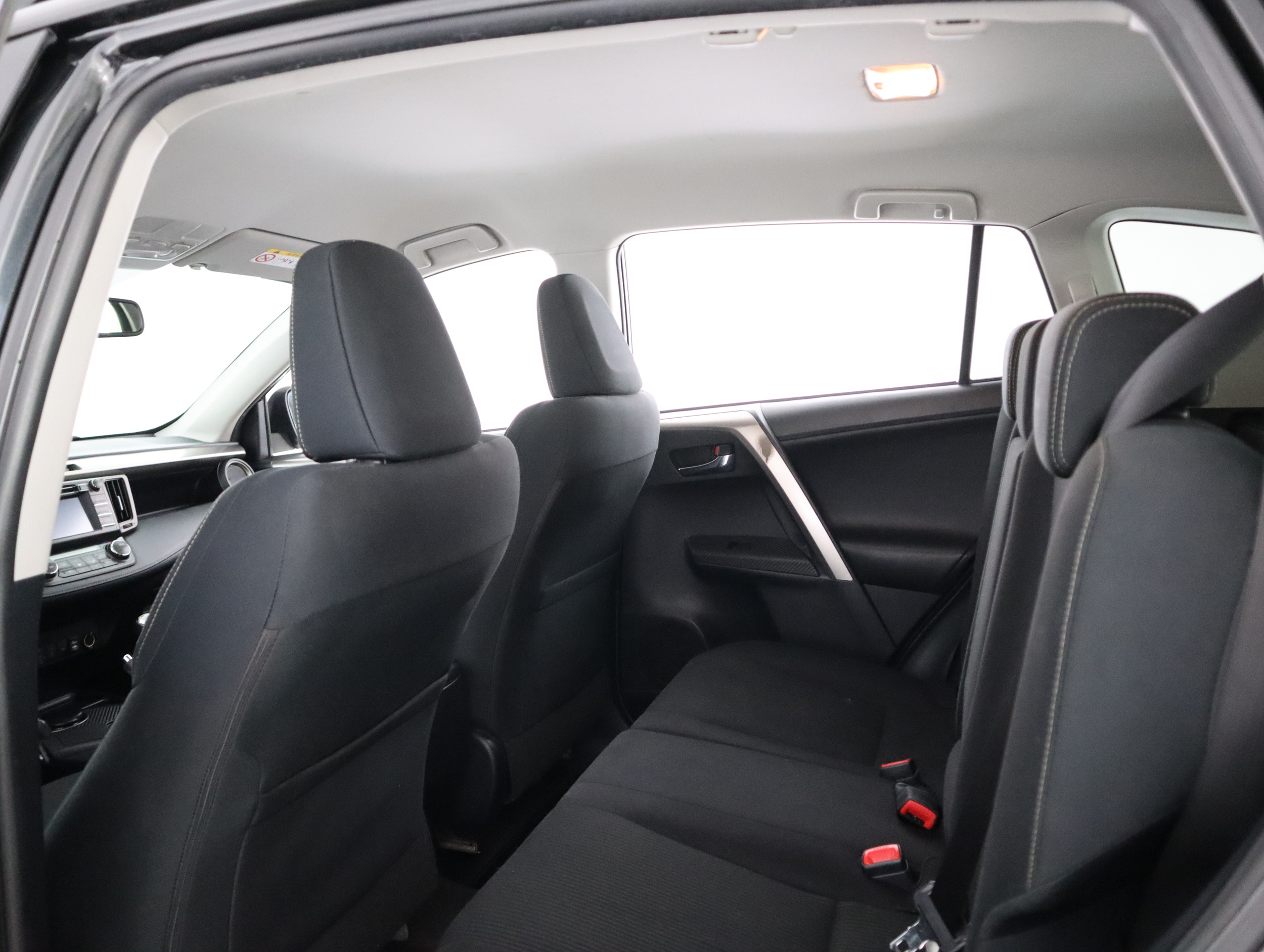 TOYOTA RAV4 18