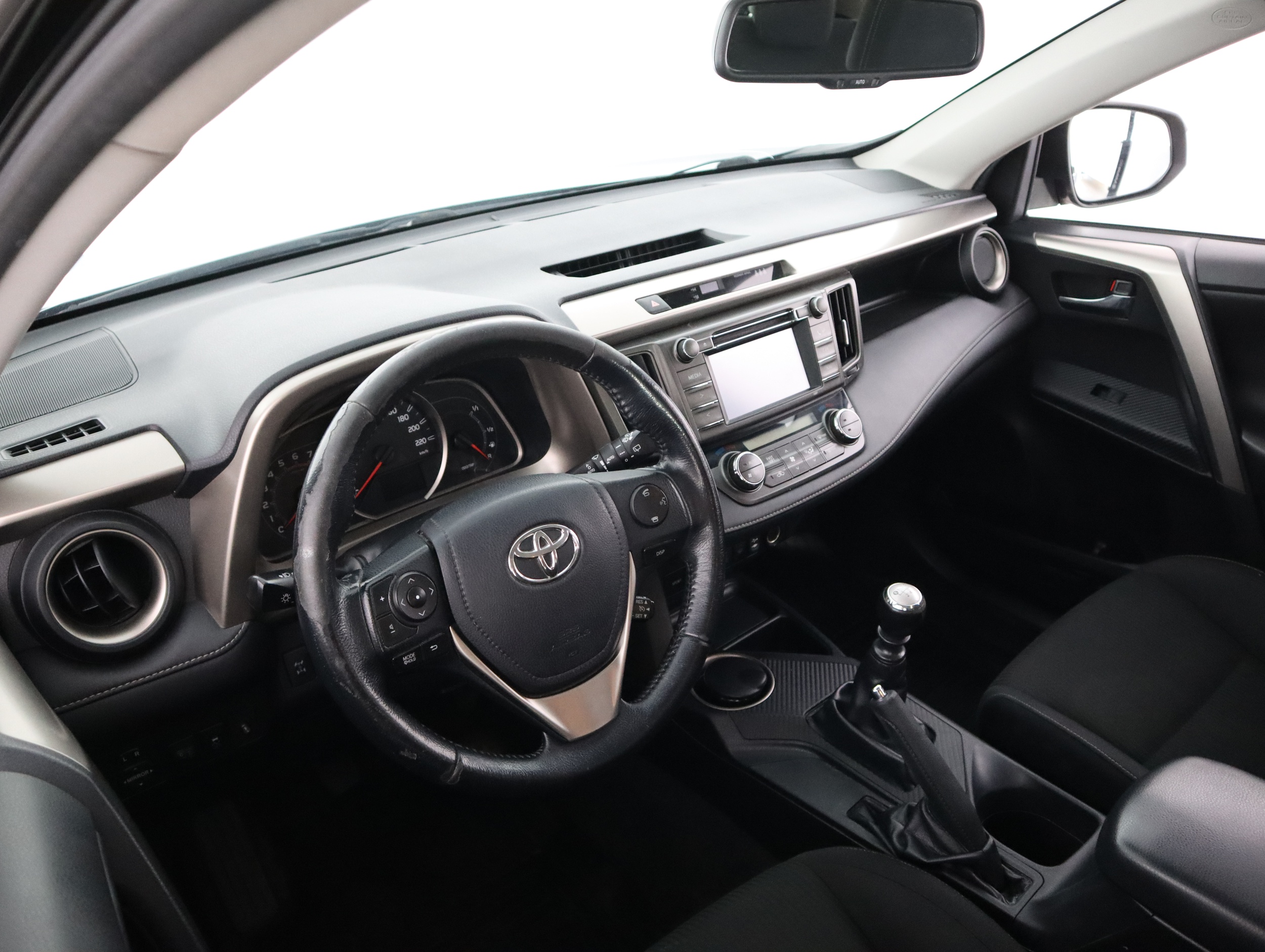 TOYOTA RAV4 19