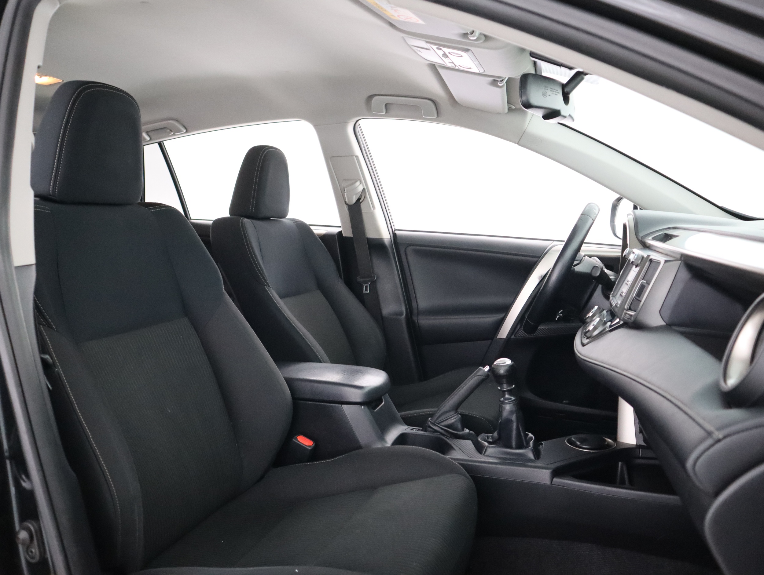 TOYOTA RAV4 9