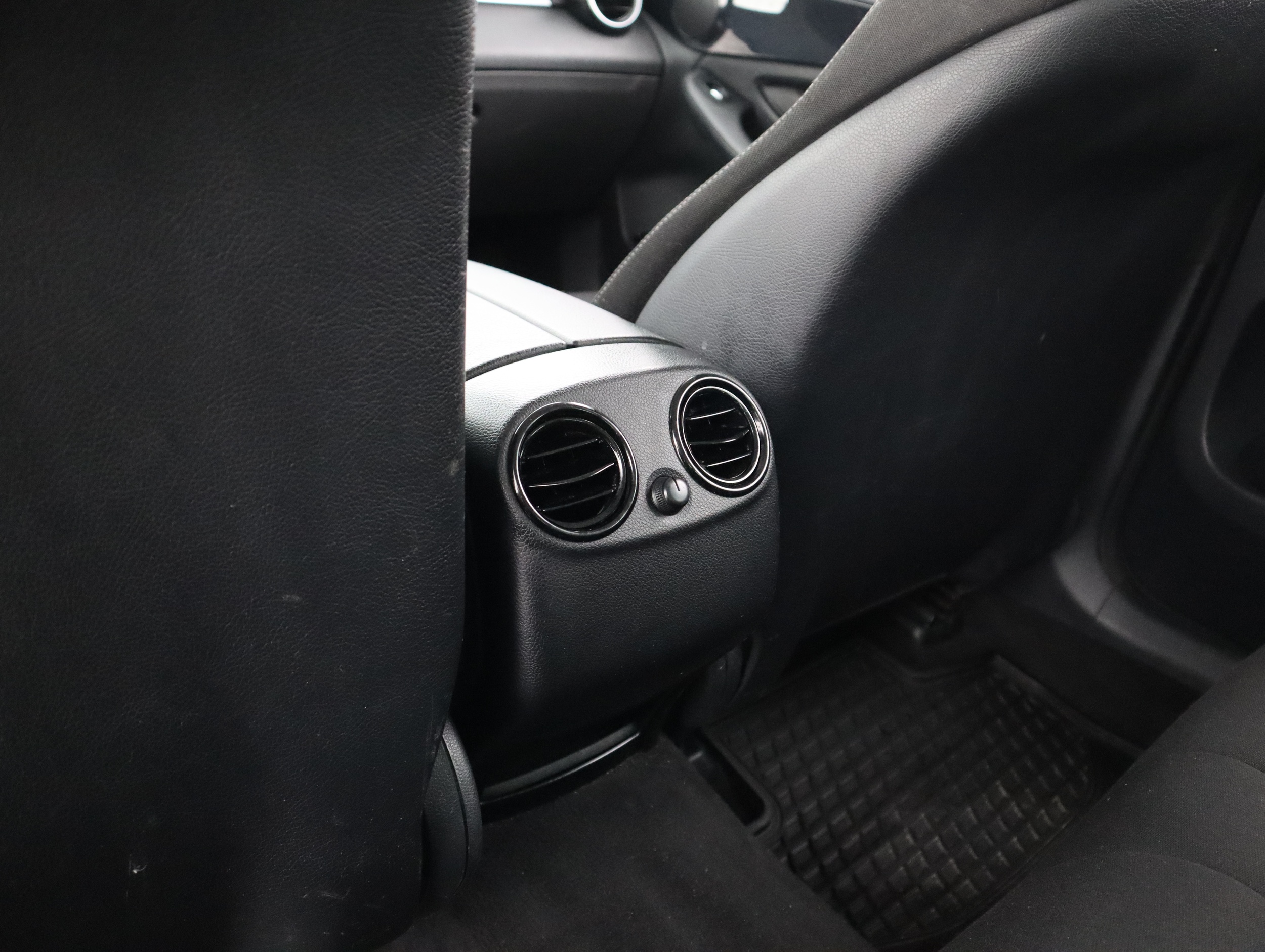 MERCEDES-BENZ GLC 2016