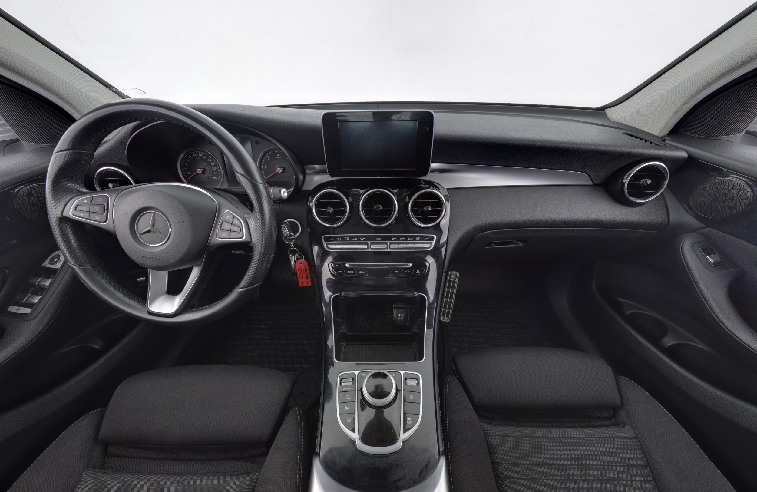 MERCEDES-BENZ GLC 2016