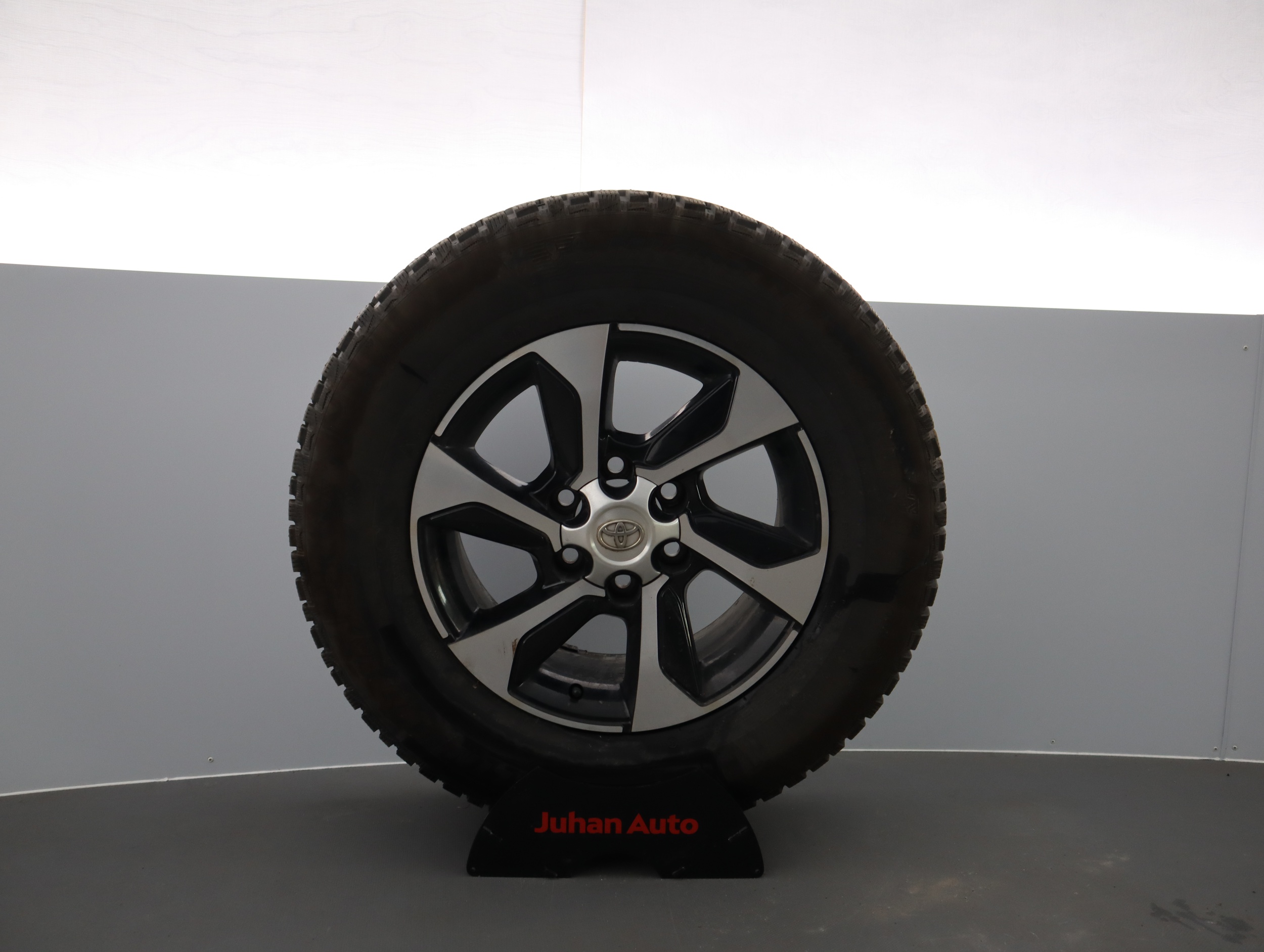 TOYOTA Hilux 2020