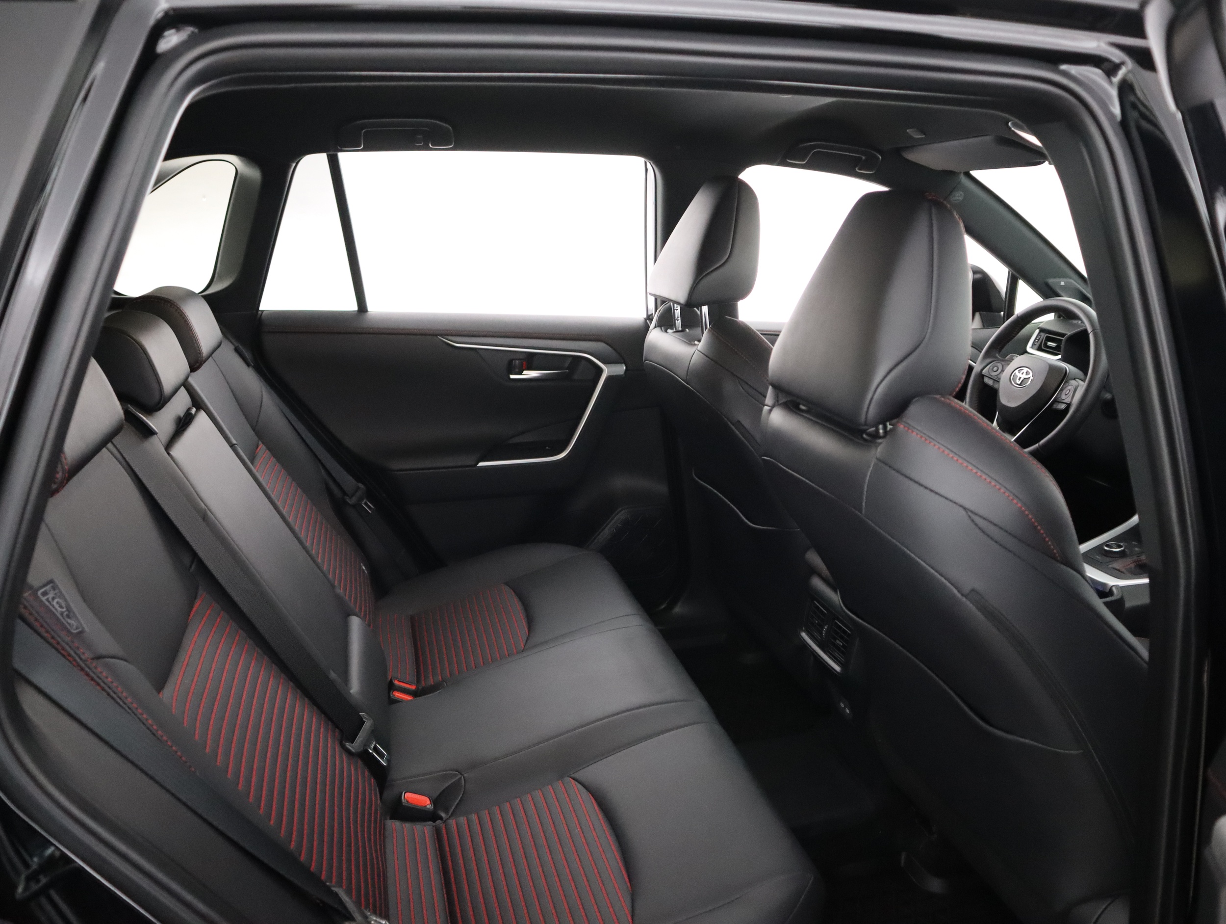 TOYOTA RAV4 Plug-in 2025