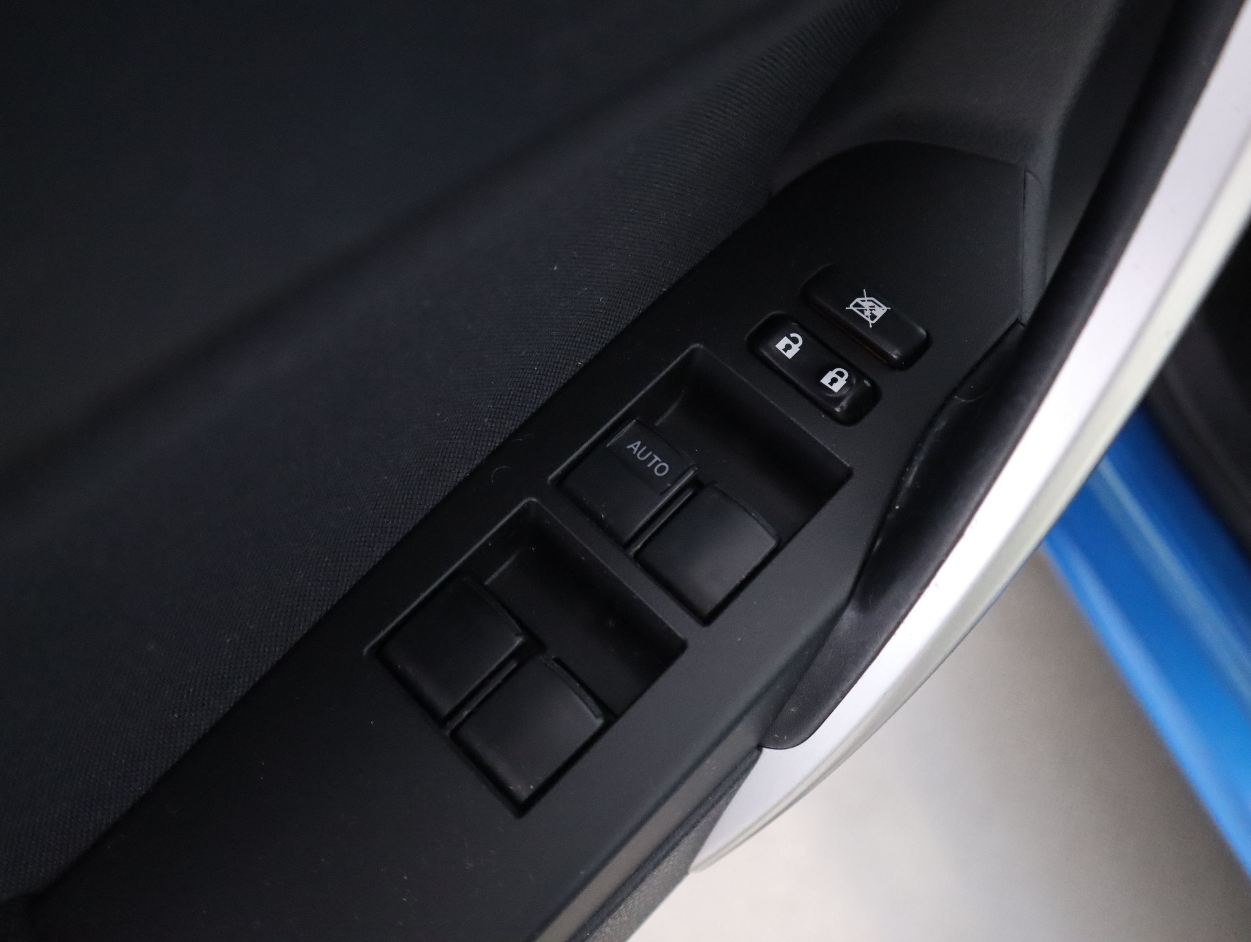 TOYOTA Auris 2013