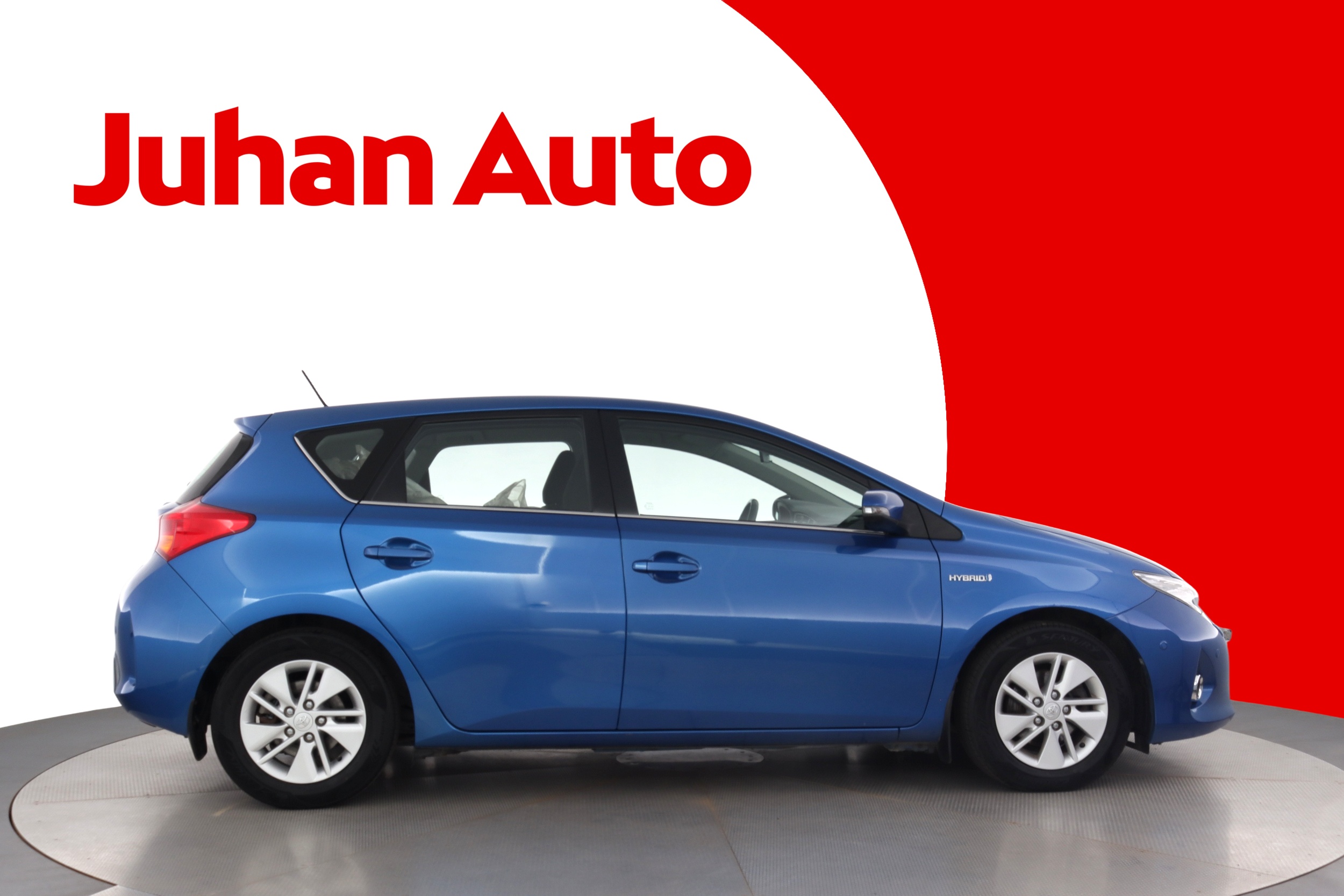 TOYOTA Auris 2013