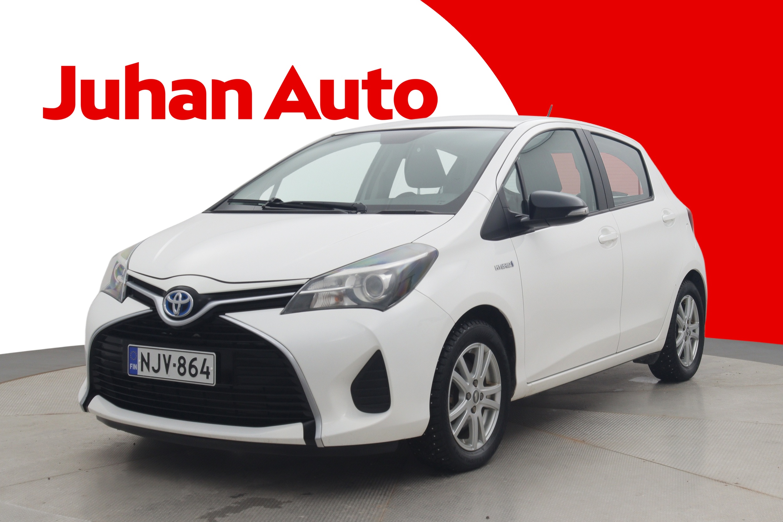 TOYOTA Yaris 2015