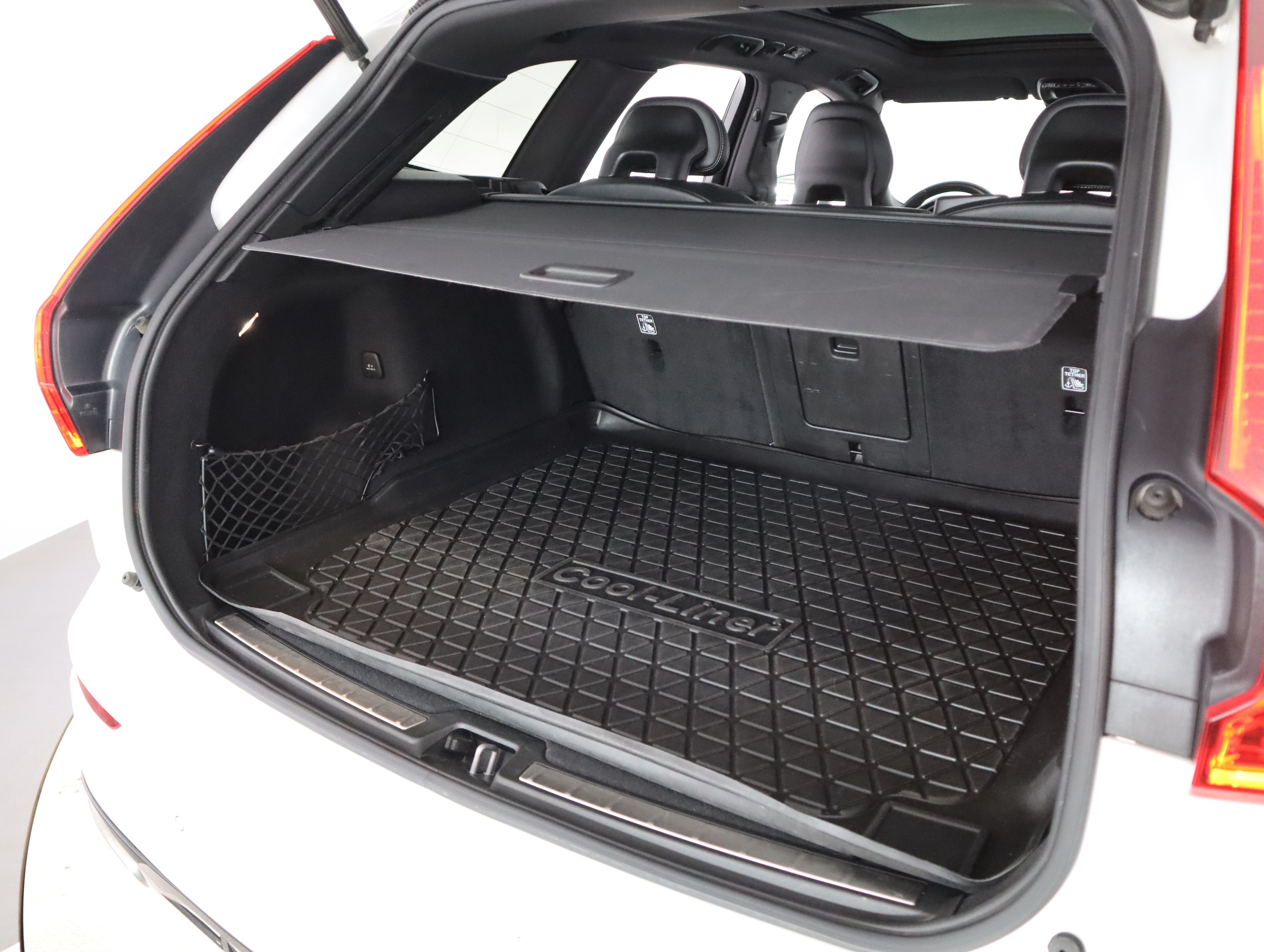 VOLVO XC60 2018