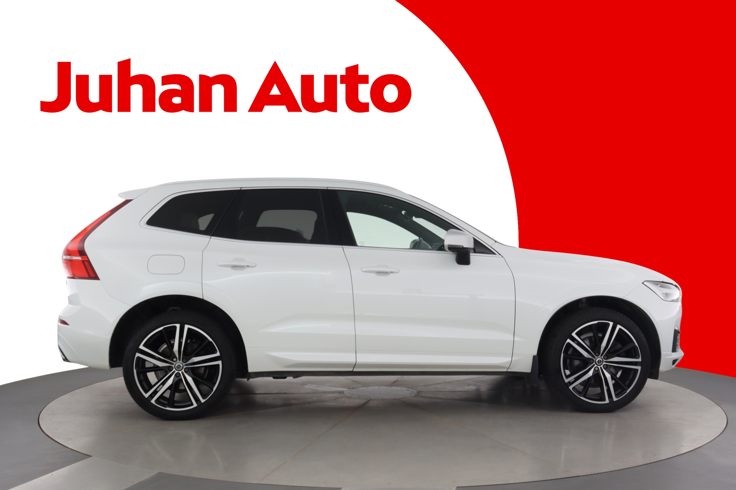 VOLVO XC60 2018