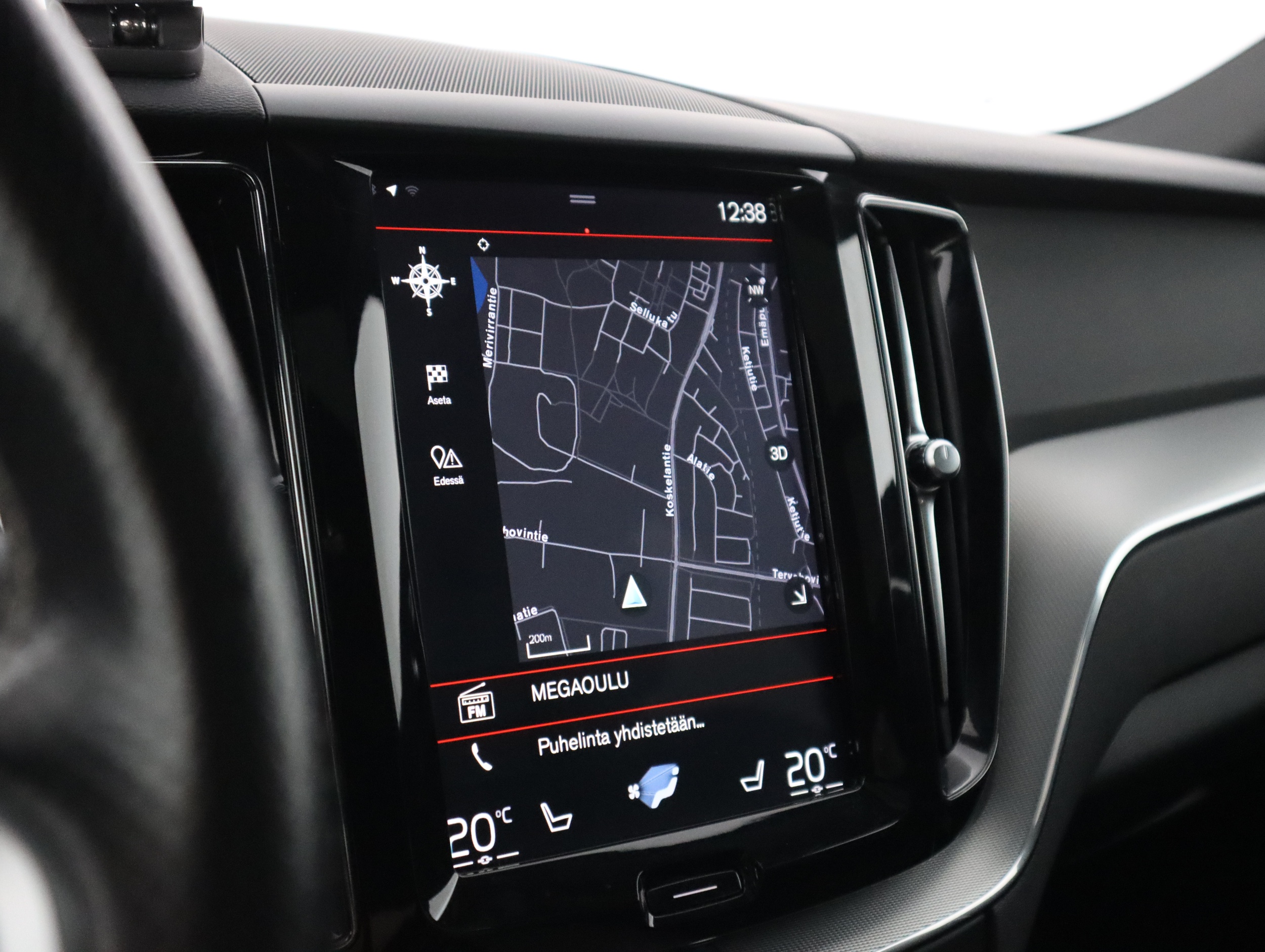 VOLVO XC60 2018