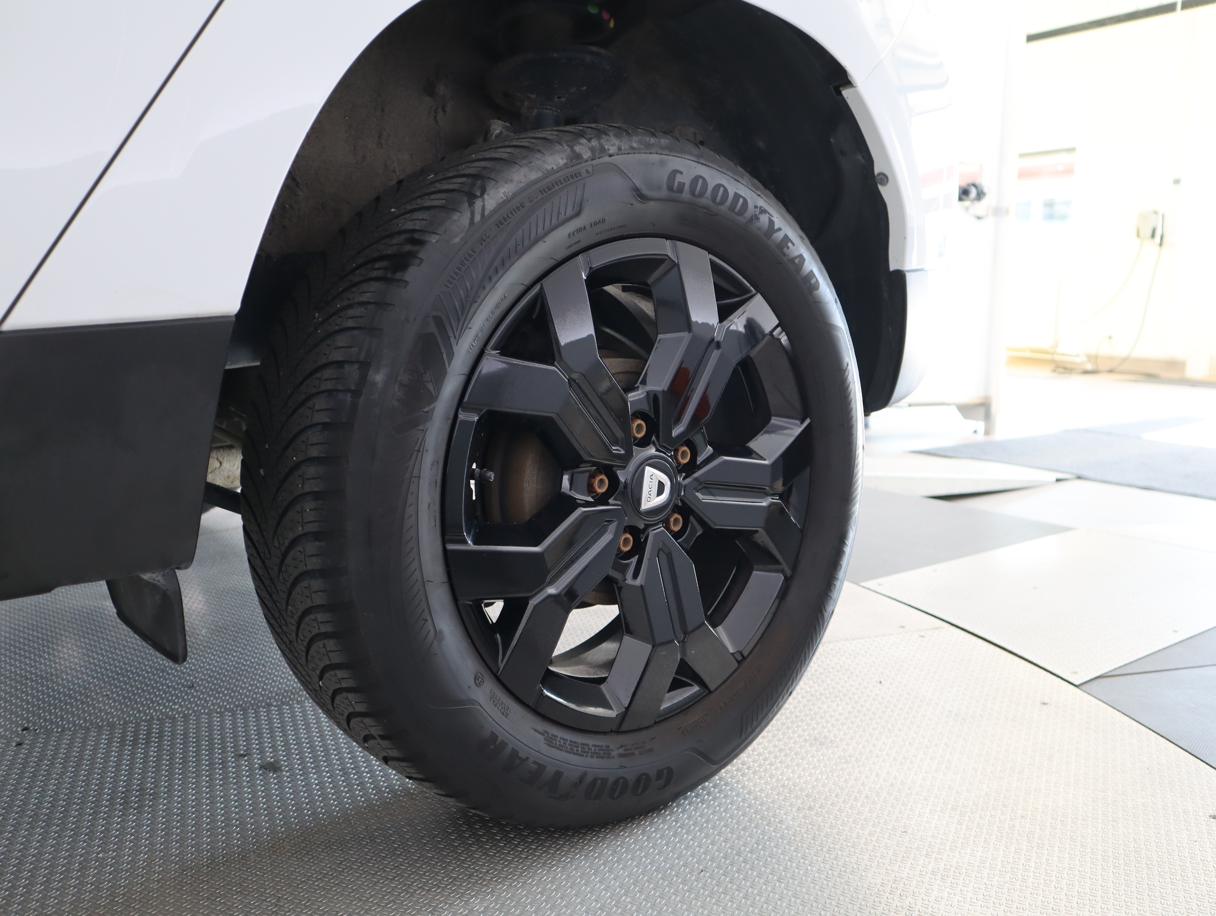 DACIA Duster 2023
