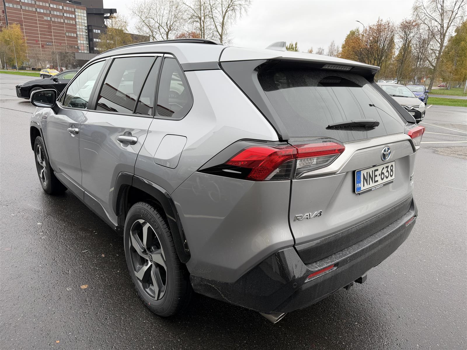 TOYOTA RAV4 Plug-in 2023