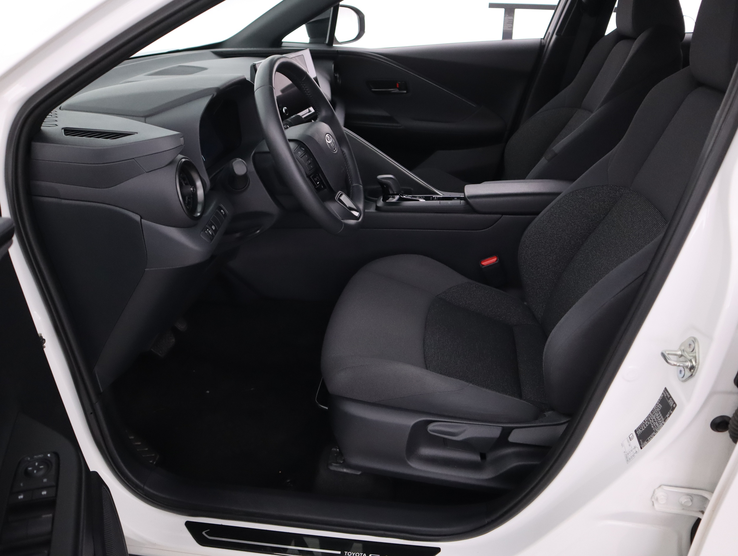TOYOTA C-HR 2024