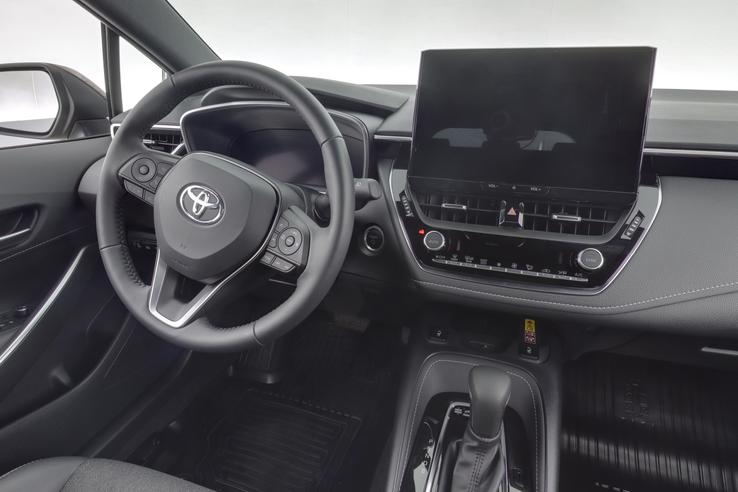 TOYOTA Corolla 2025