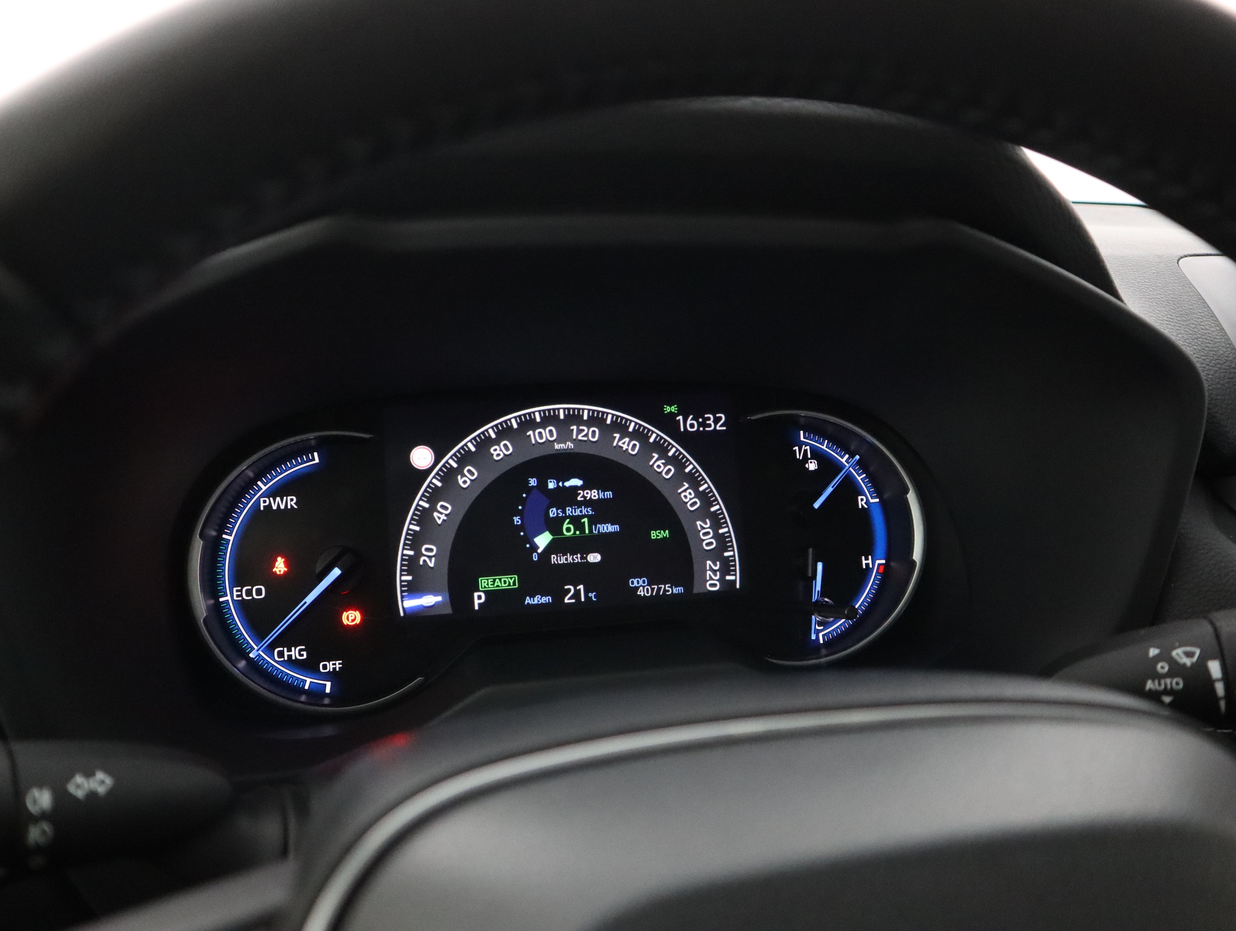 TOYOTA RAV4 2022