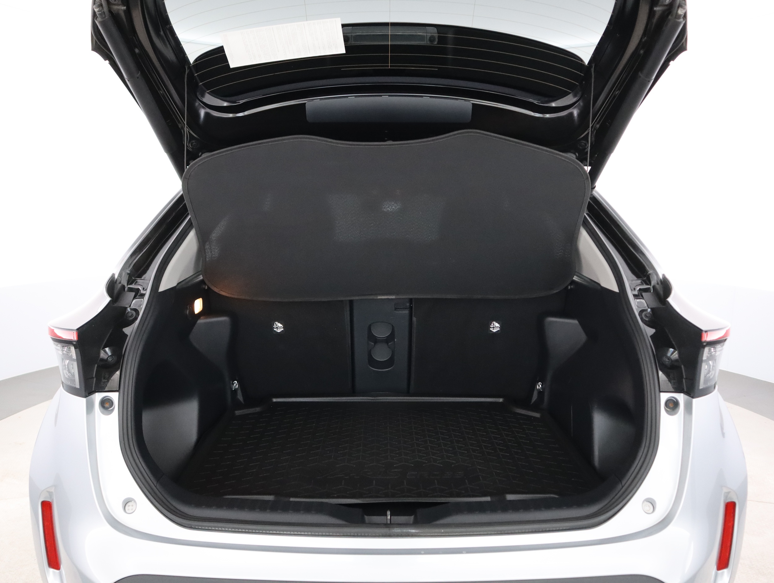 TOYOTA Yaris Cross 2022