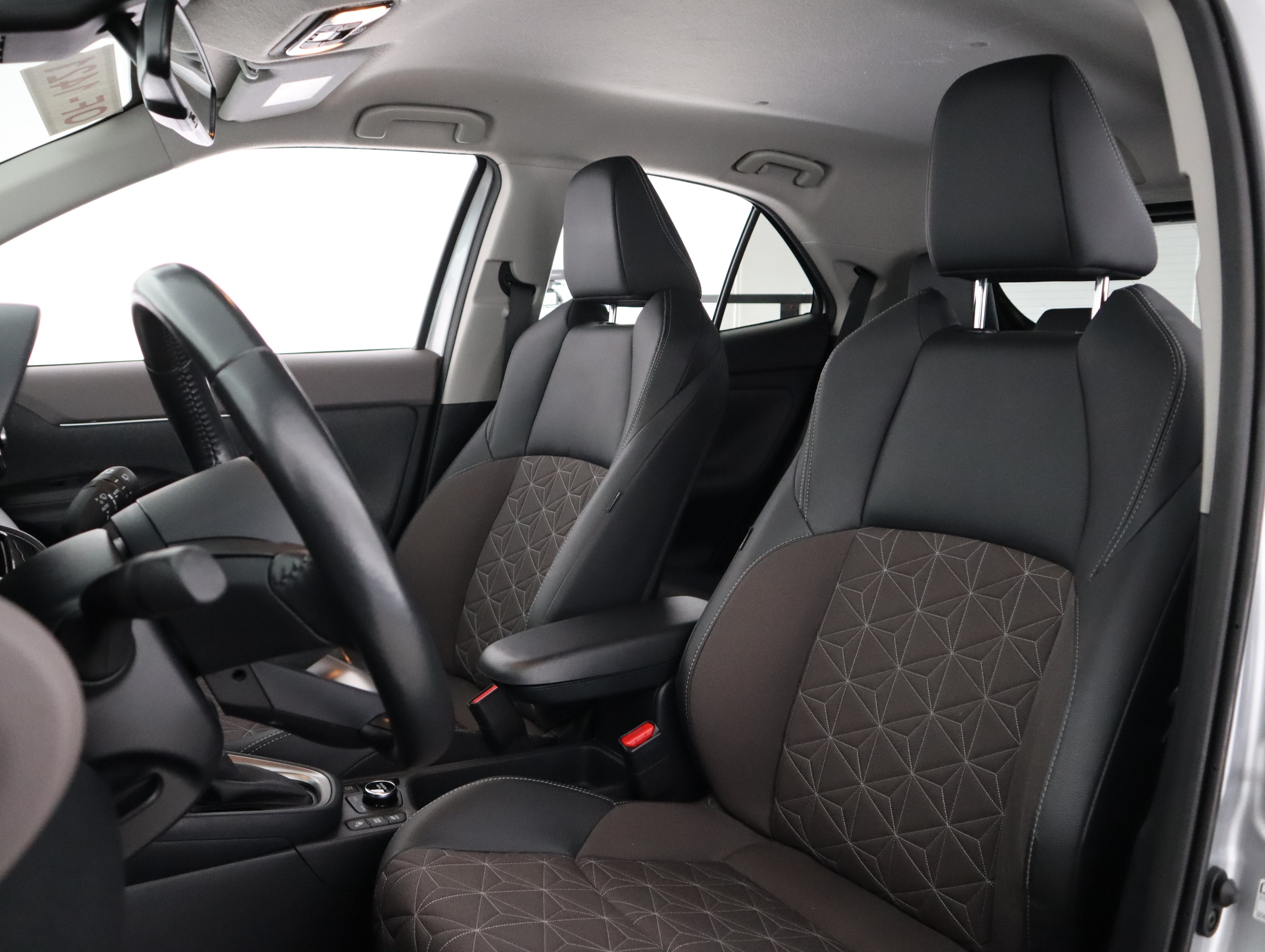 TOYOTA Yaris Cross 2022